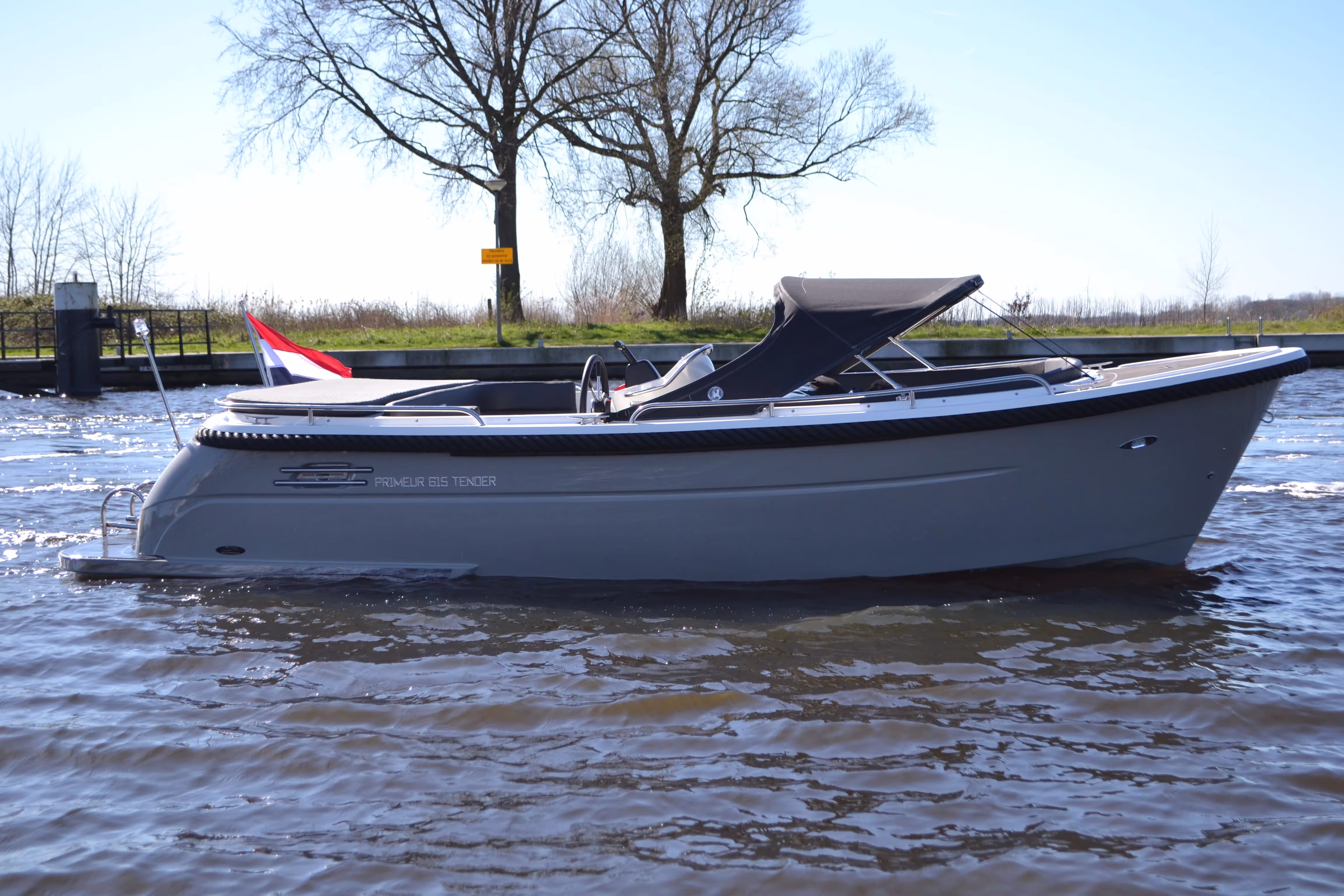 Primeur 615 Tender