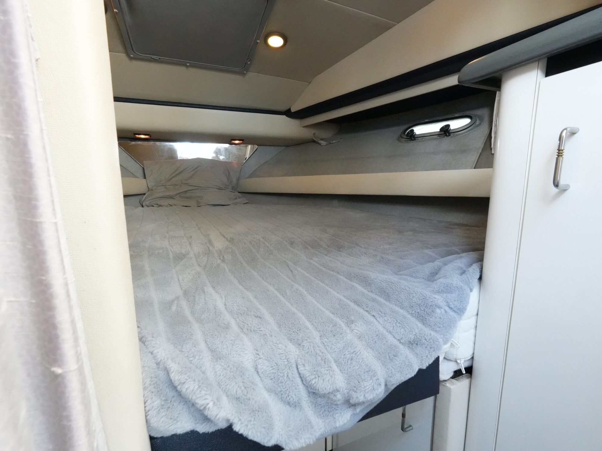 Bayliner 3688 Flybridge