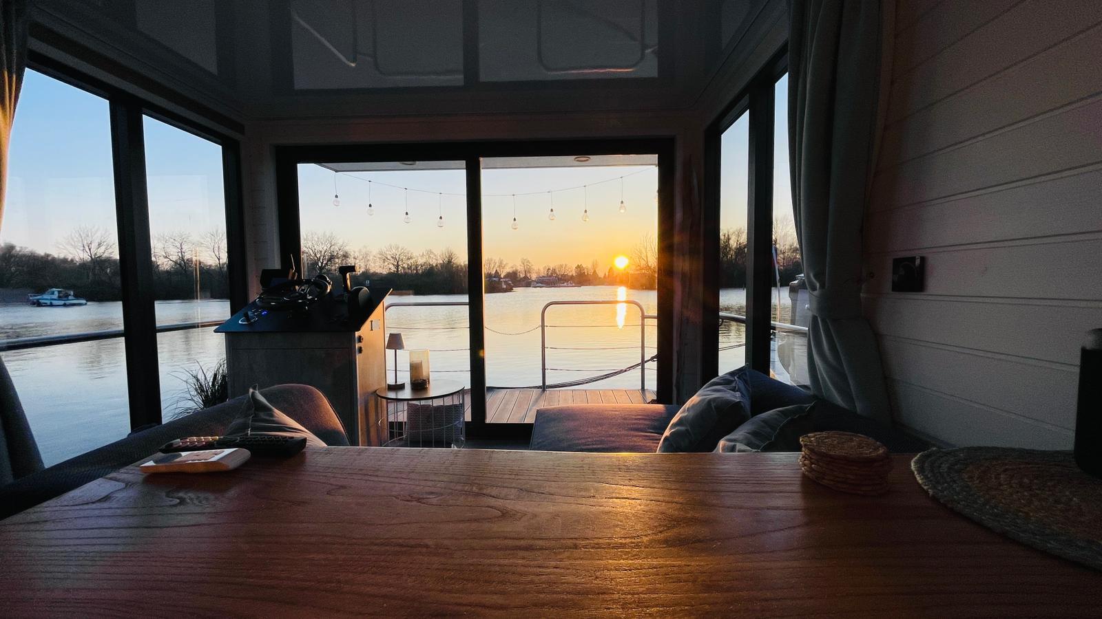 Nordic Season Houseboat NS 36 Eco 23