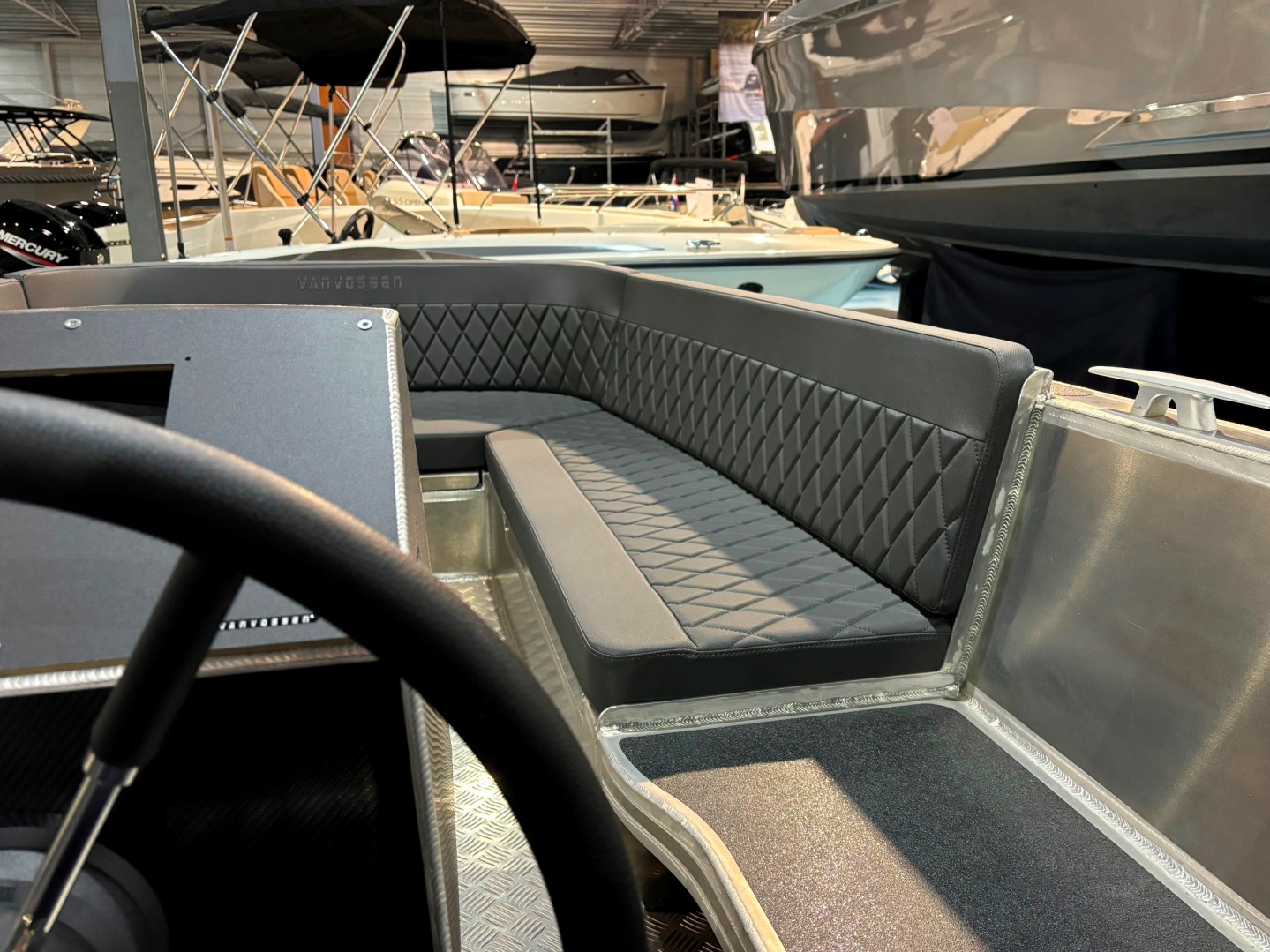 Van Vossen E-tender 595 E-propulsion 6kW op voorraad