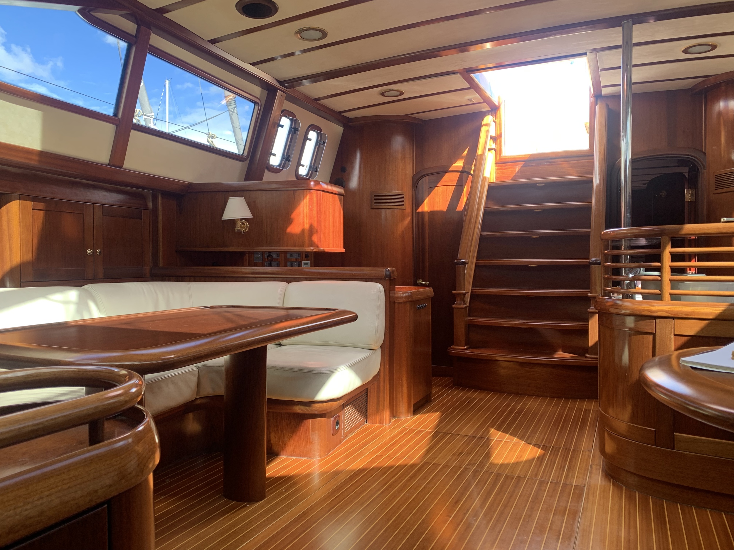 Lagoon Royal Classic 66