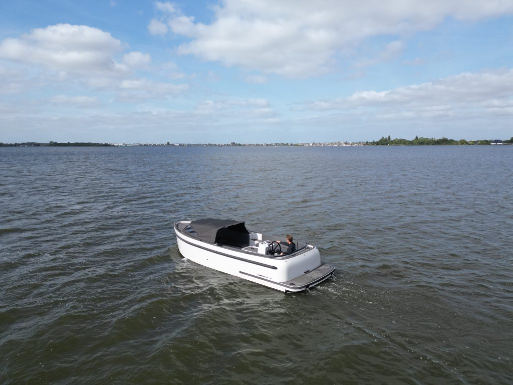 Seafury Hawker 725 OCCASION & ZONDAGS GEOPEND