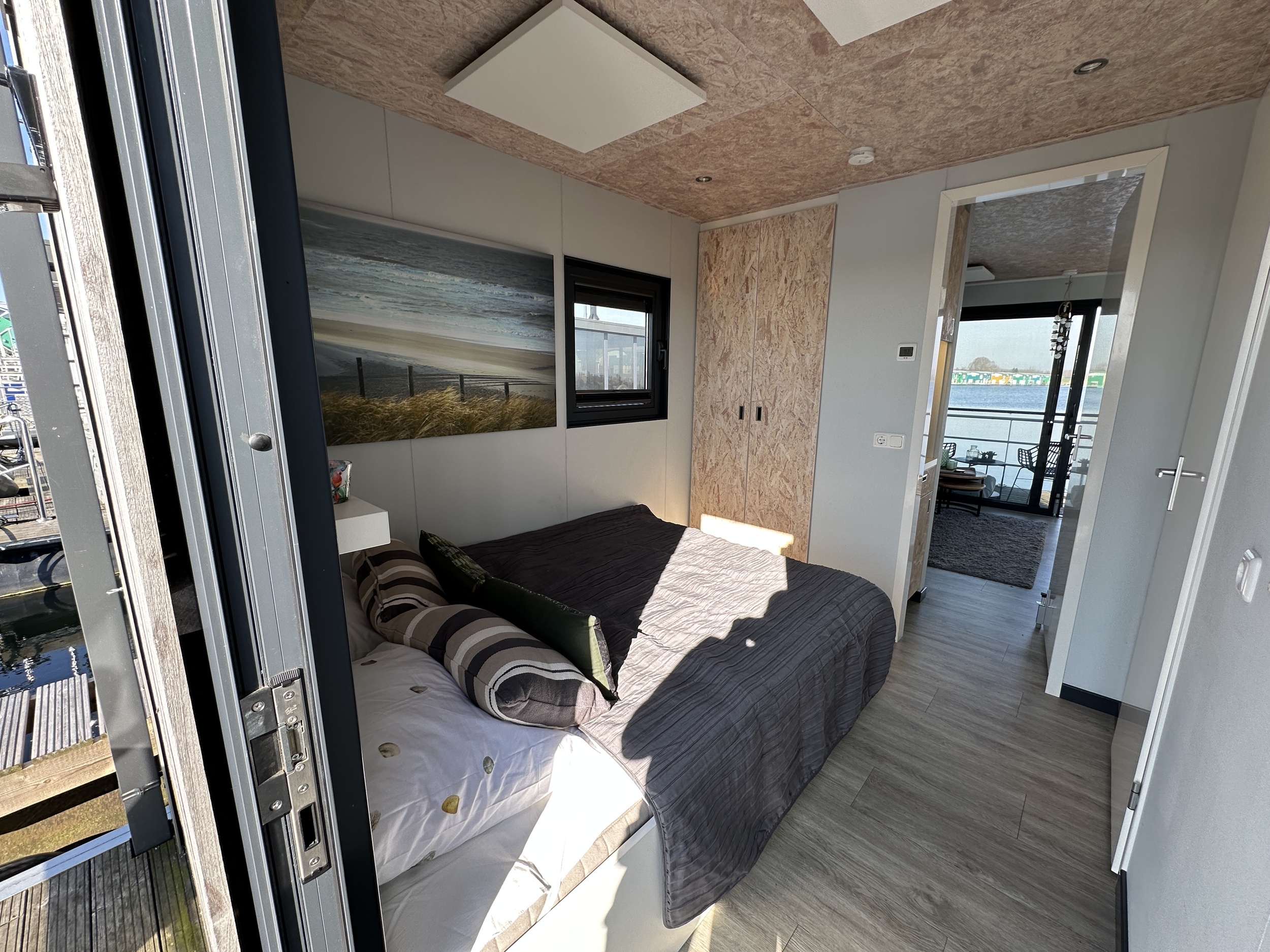 Gielissen Marin Home 32 Tiny Houseboat