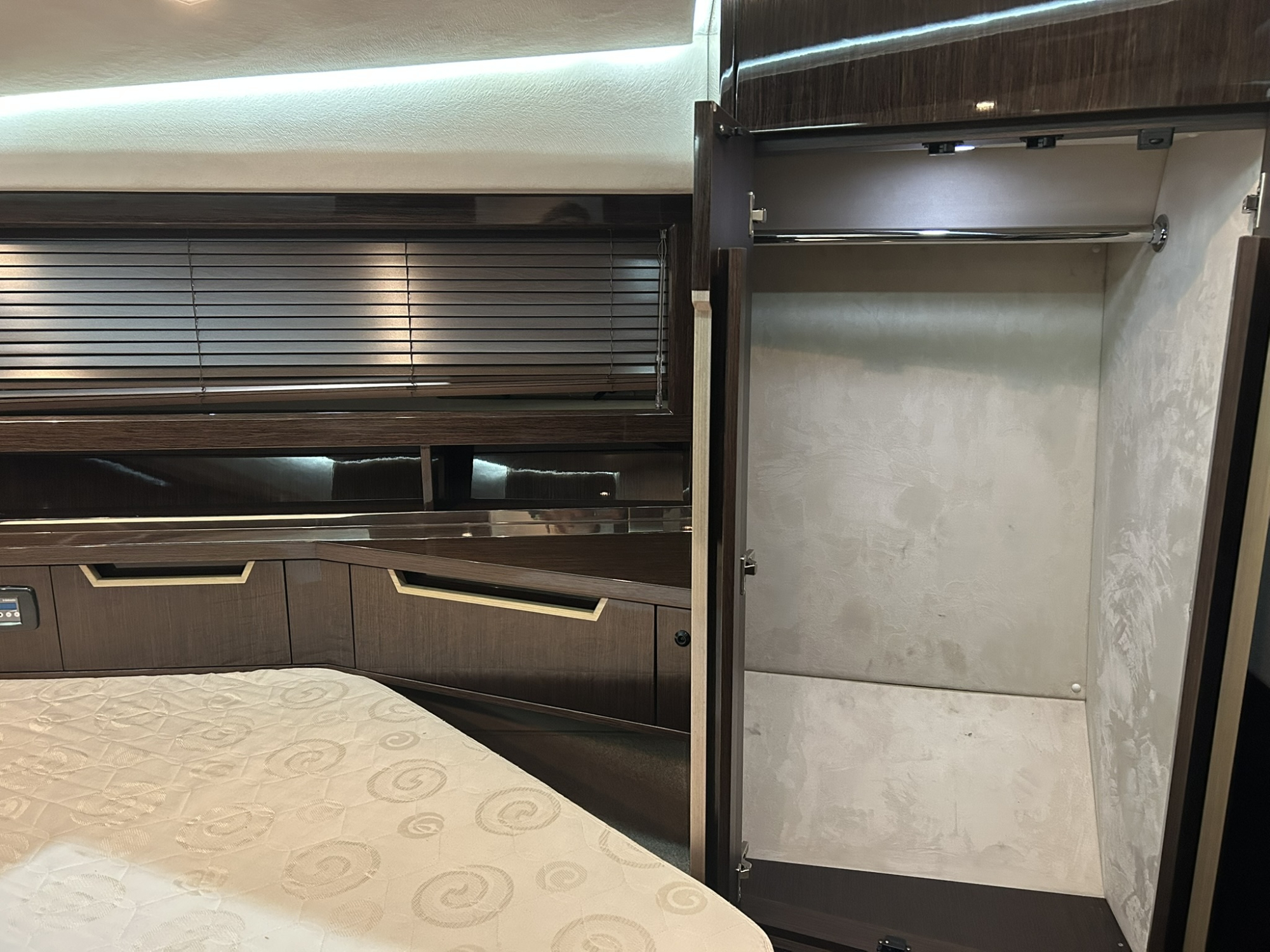 Galeon Yachts Galeon 420 fly 2017