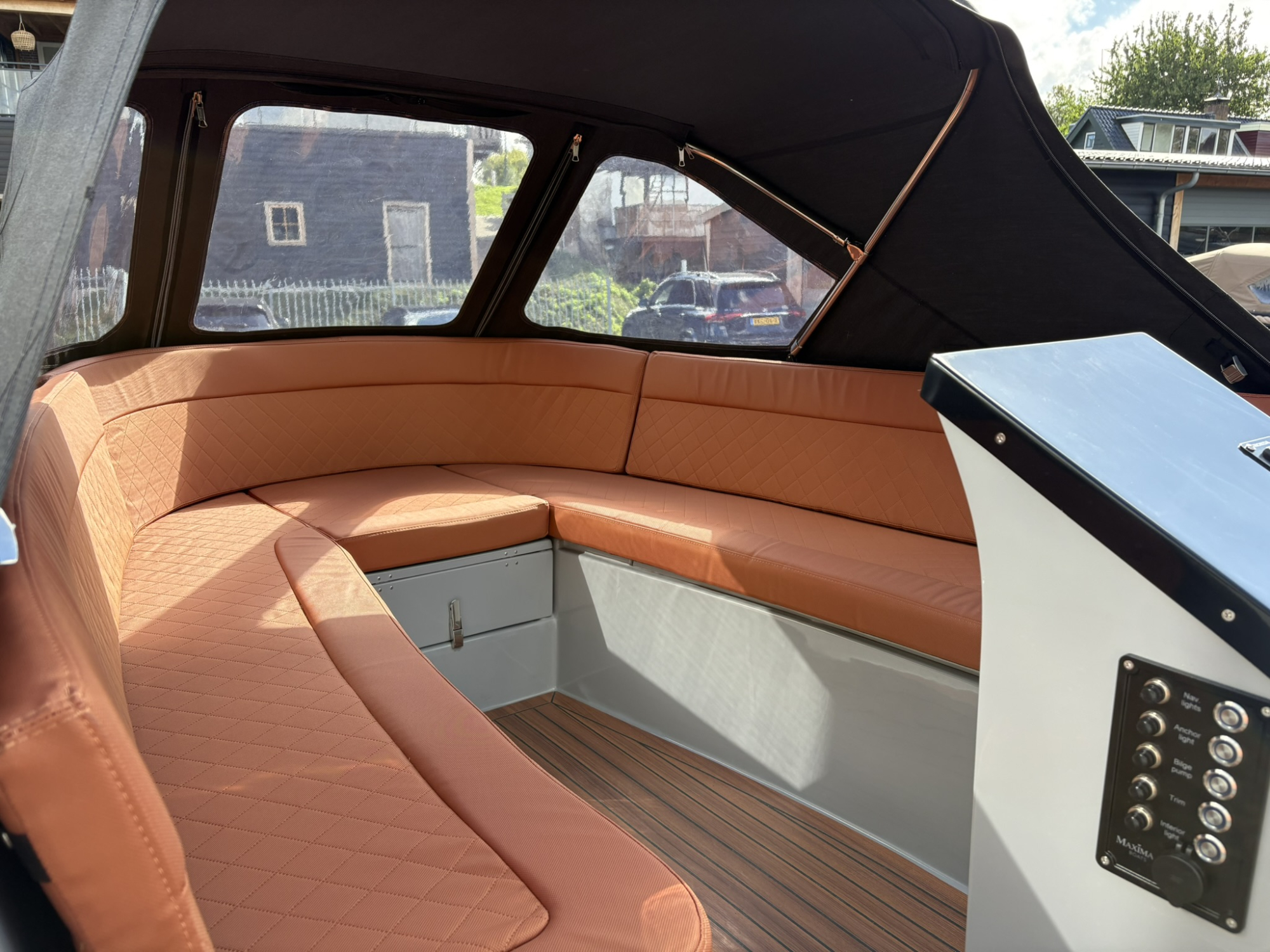 Maxima Boats 600 in verkeersgrijs (RAL 7042) op voorraad!