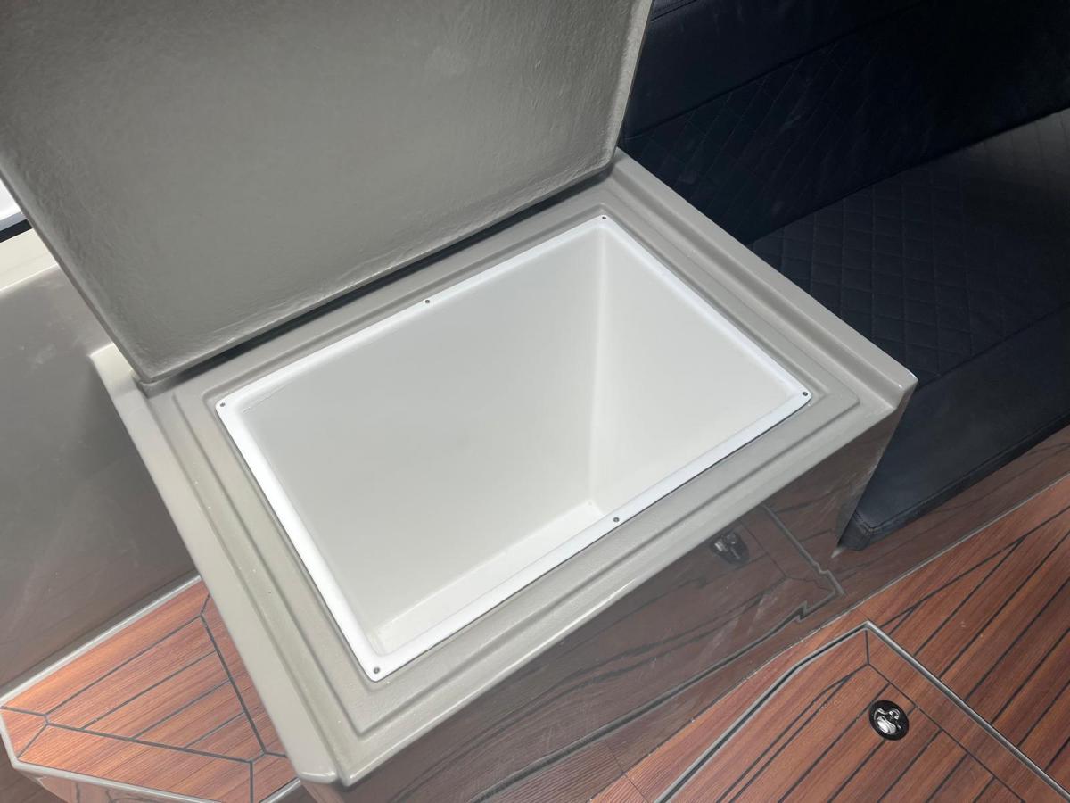 Maxima 680 Sport Lounge