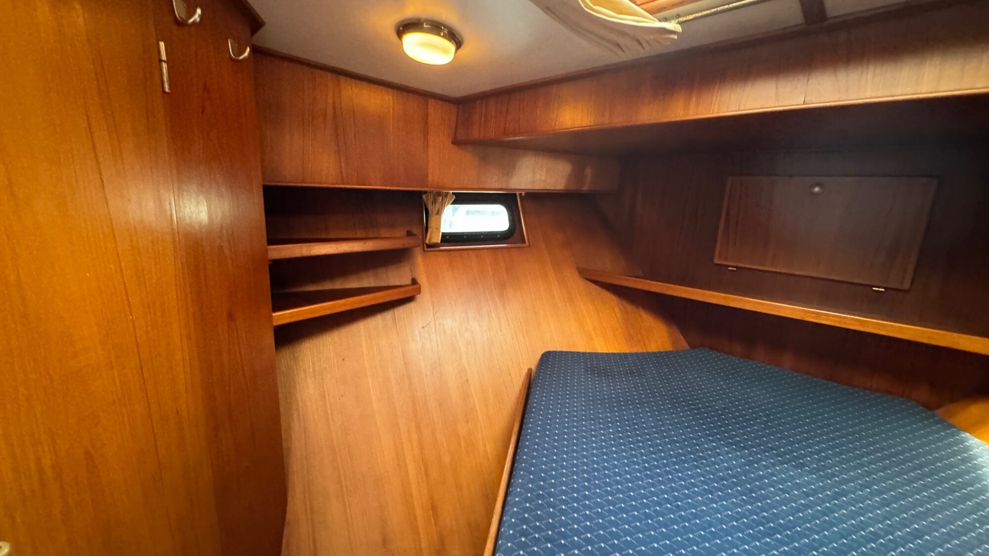 Vri-Jon Contessa 37 AK Cabrio