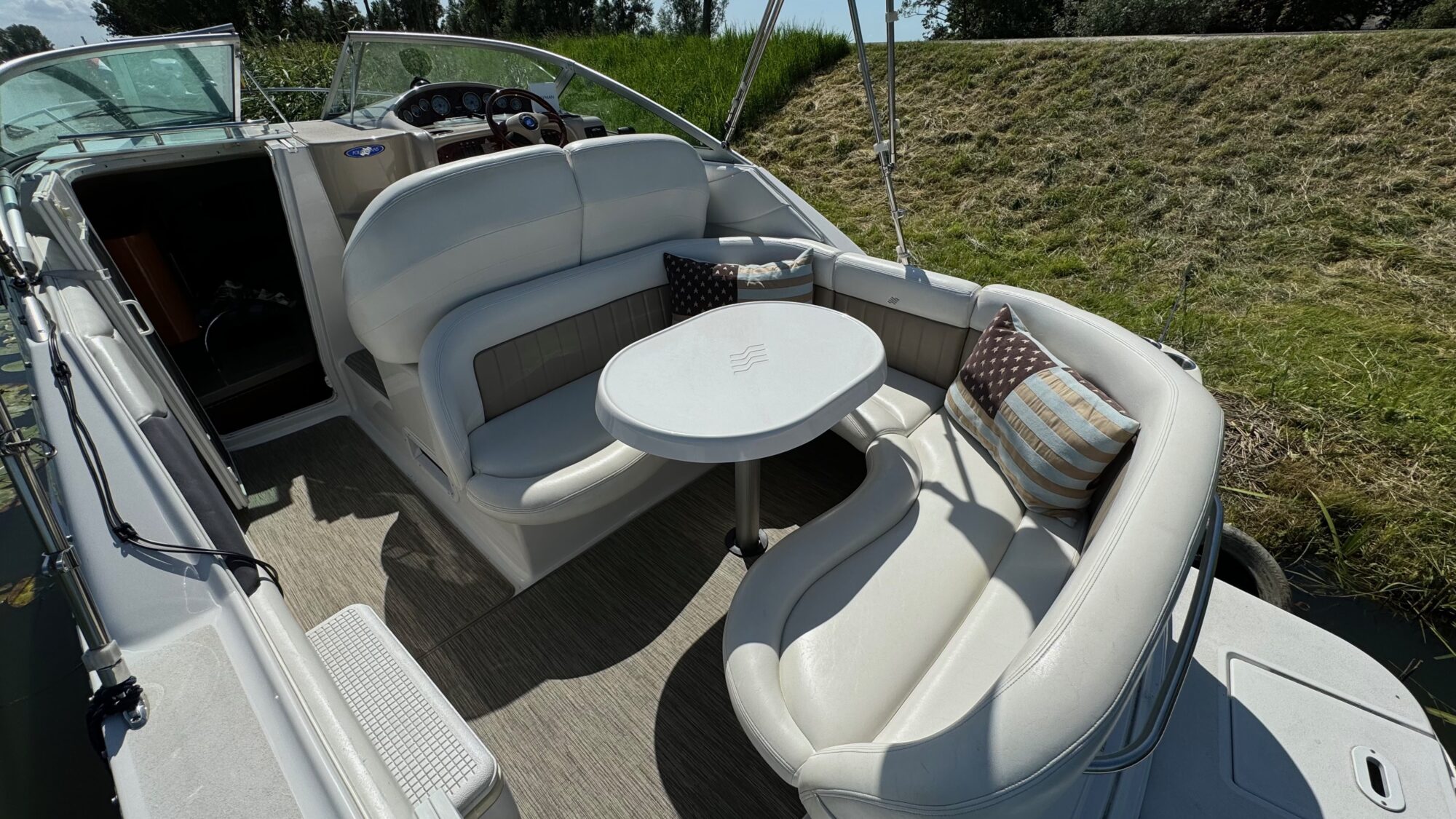 Four Winns 248 Vista