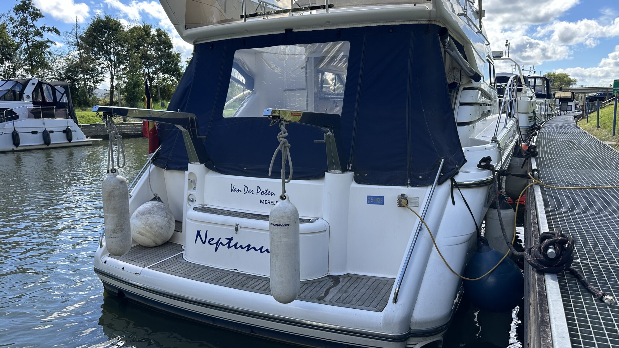 Fairline Phantom 40 Flybridge