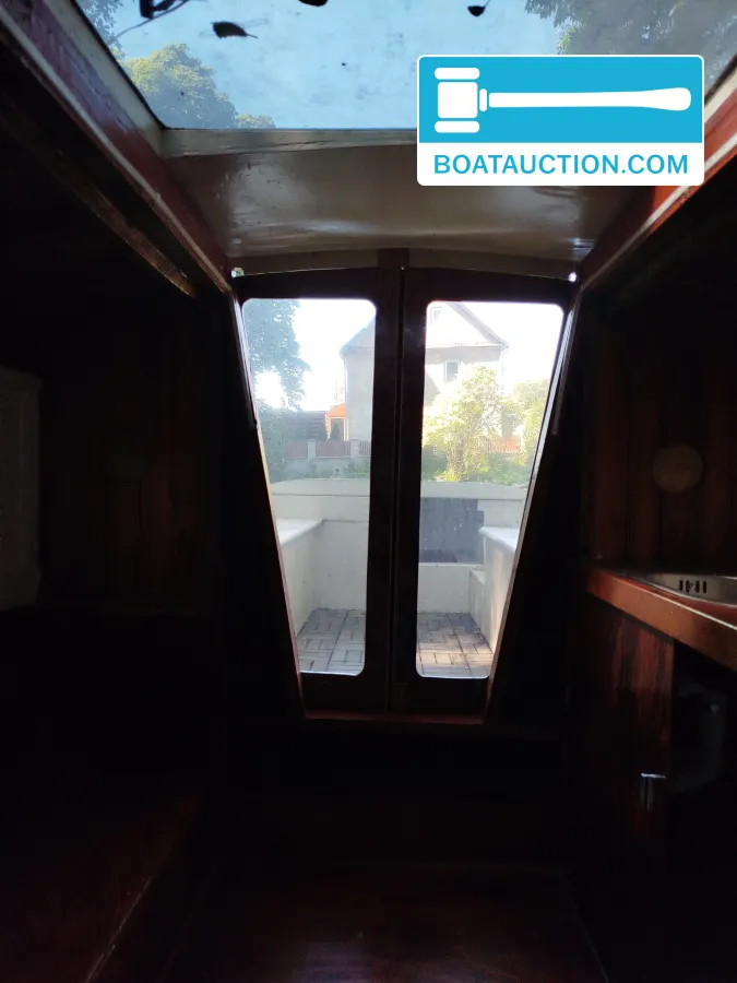 Cabinboat 700