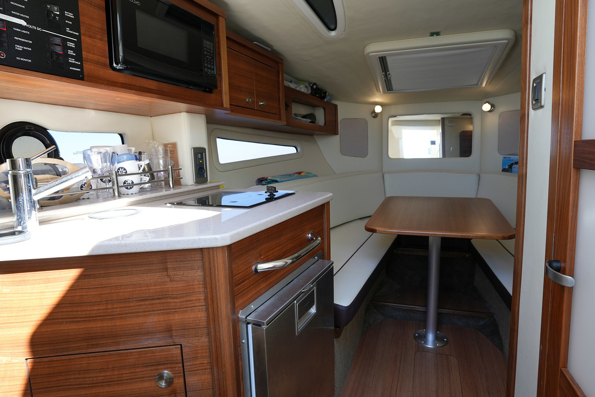 Sea Ray Sundancer 265