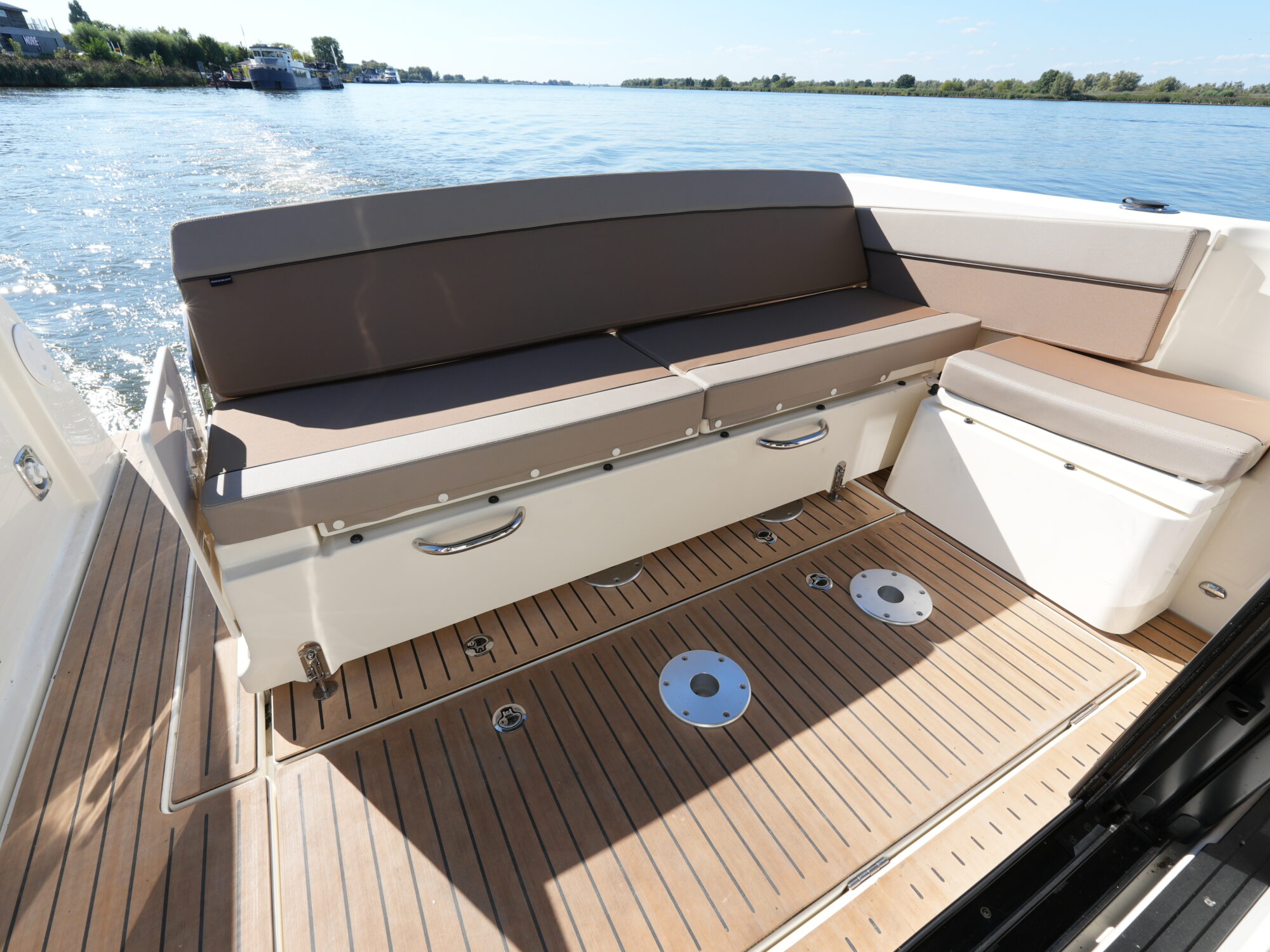 Quicksilver 905 Activ Weekend