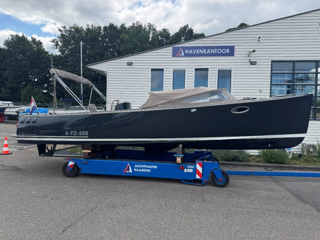 AdmiralsTender C28