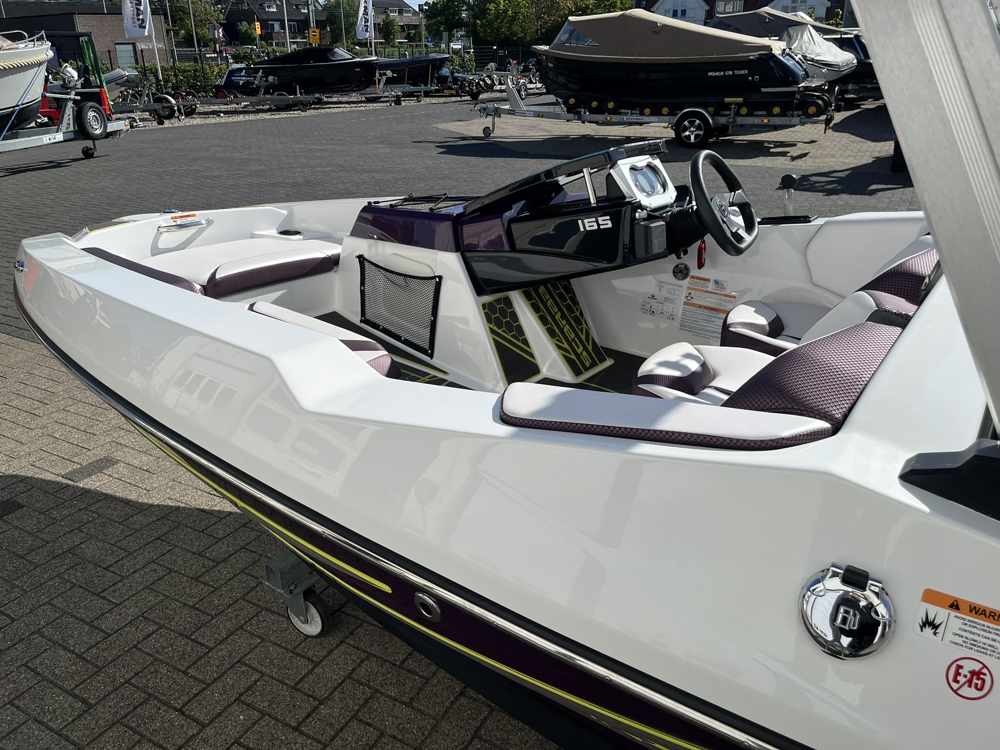 Scarab 165 ID