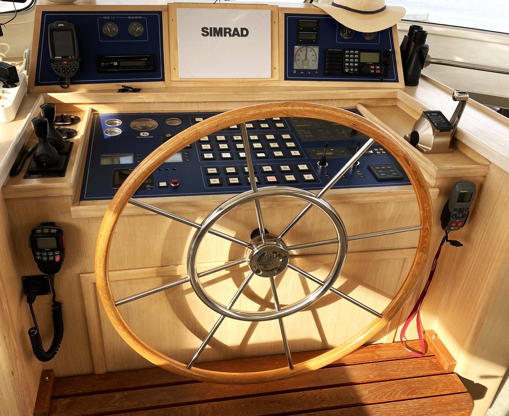 Luxe Motor ( Euroship ) 18.00 ( ONDER BOD )