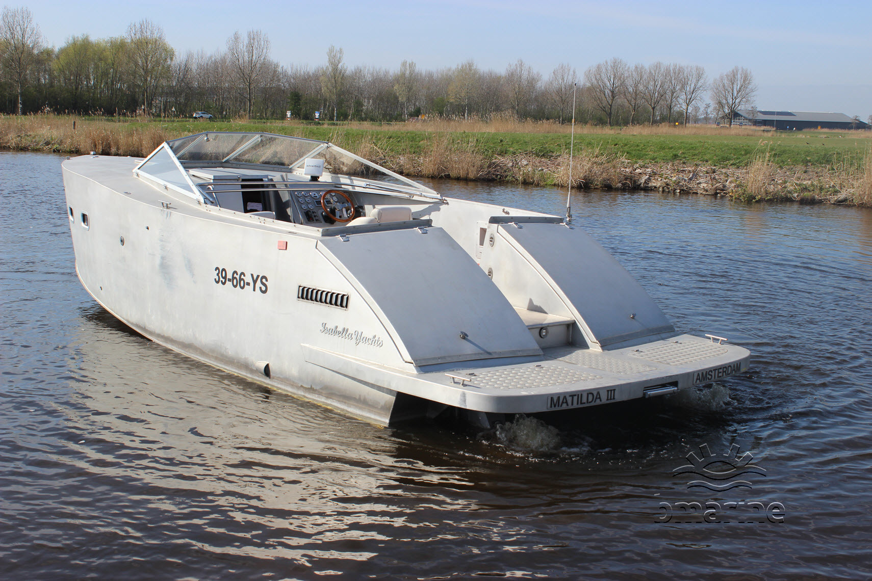 Isabella Yachts ST850