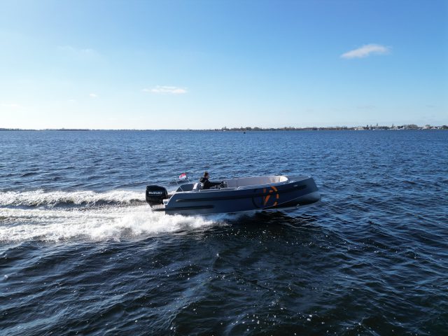 Van Vossen Sport R 700 XL ZONDAGS GEOPEND