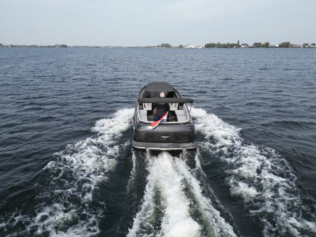 Seafury Hawker 725 jonge occasion