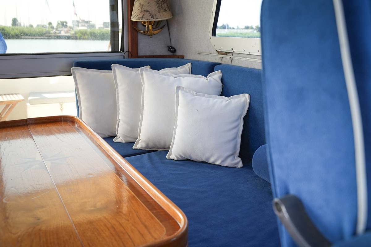 Aquastar Ocean Ranger 38