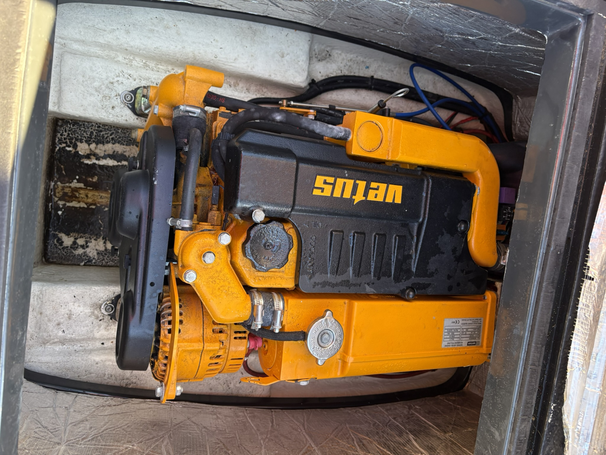 Maxima Boats 730I met Vetus 42 pk dieselmotor van bouwjaar 2021 op voorraad!