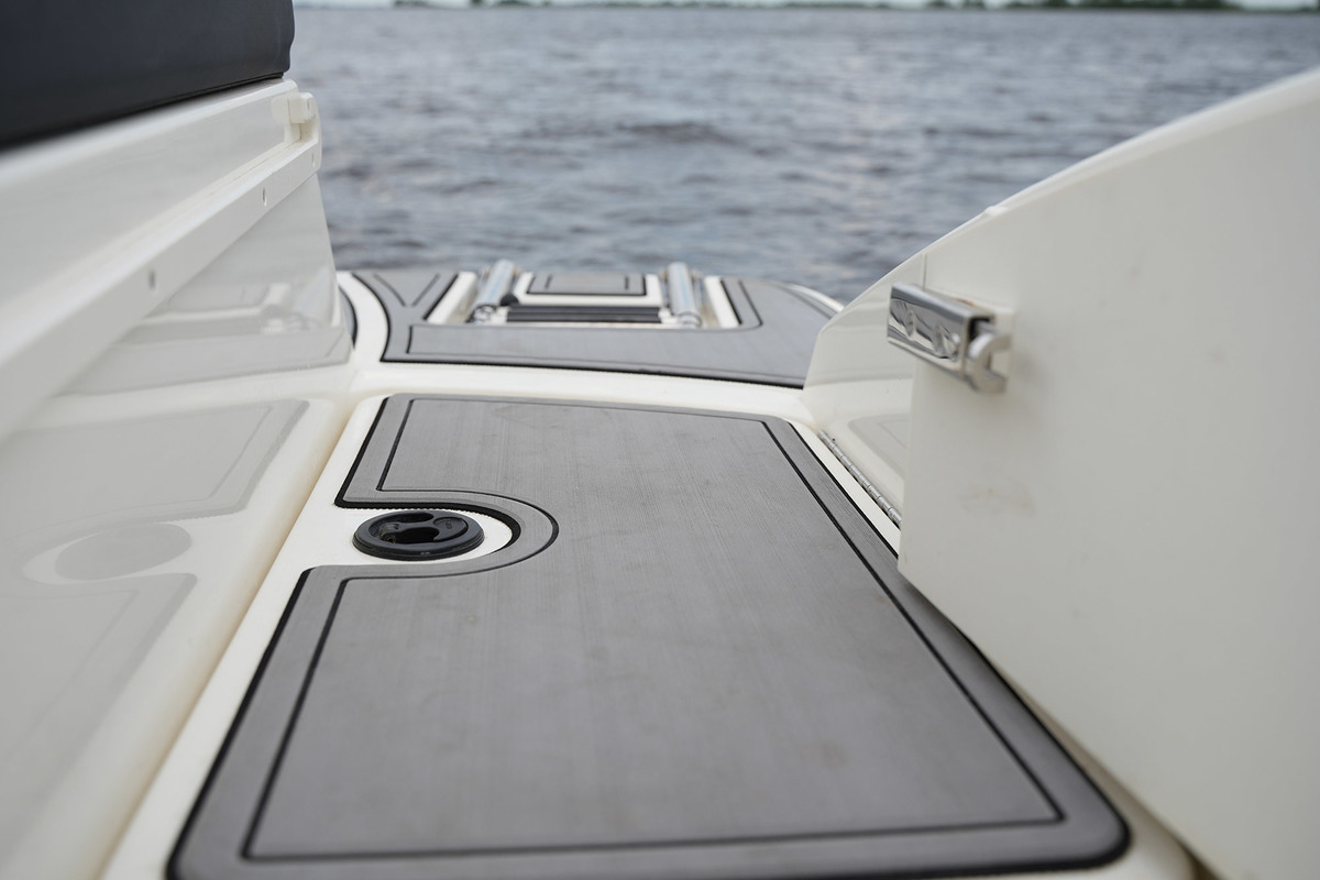 Sea Ray 19 SPX
