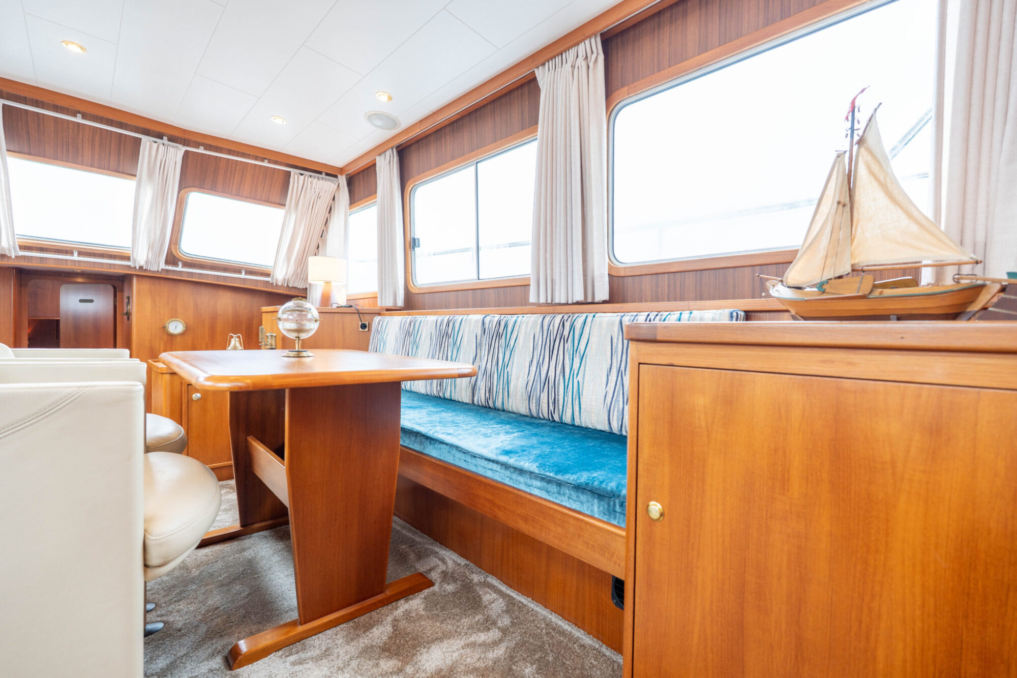 Pieter Beeldsnijder Spiegelkotter 15.00 VS