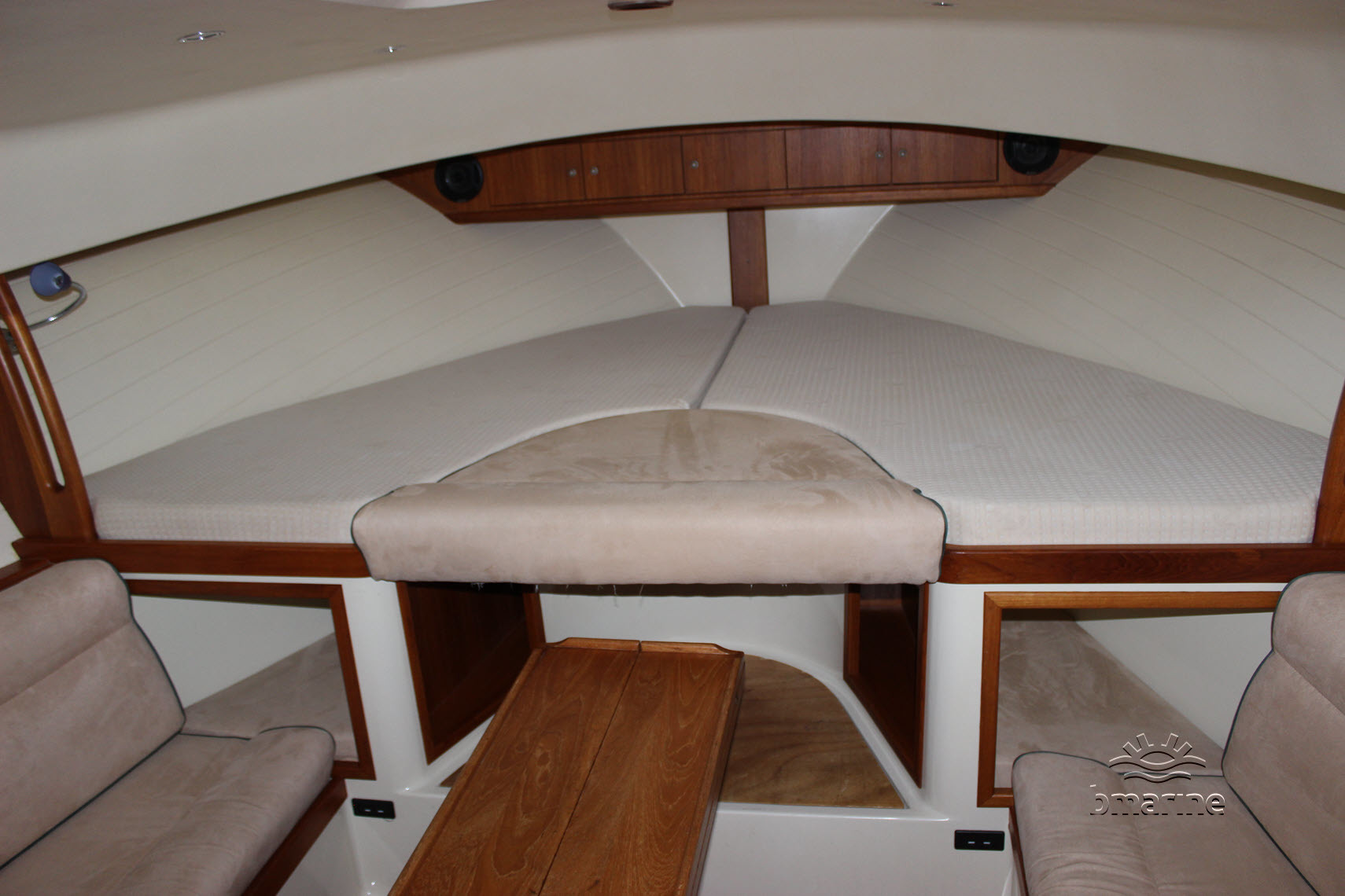 Interboat Intercruiser 29