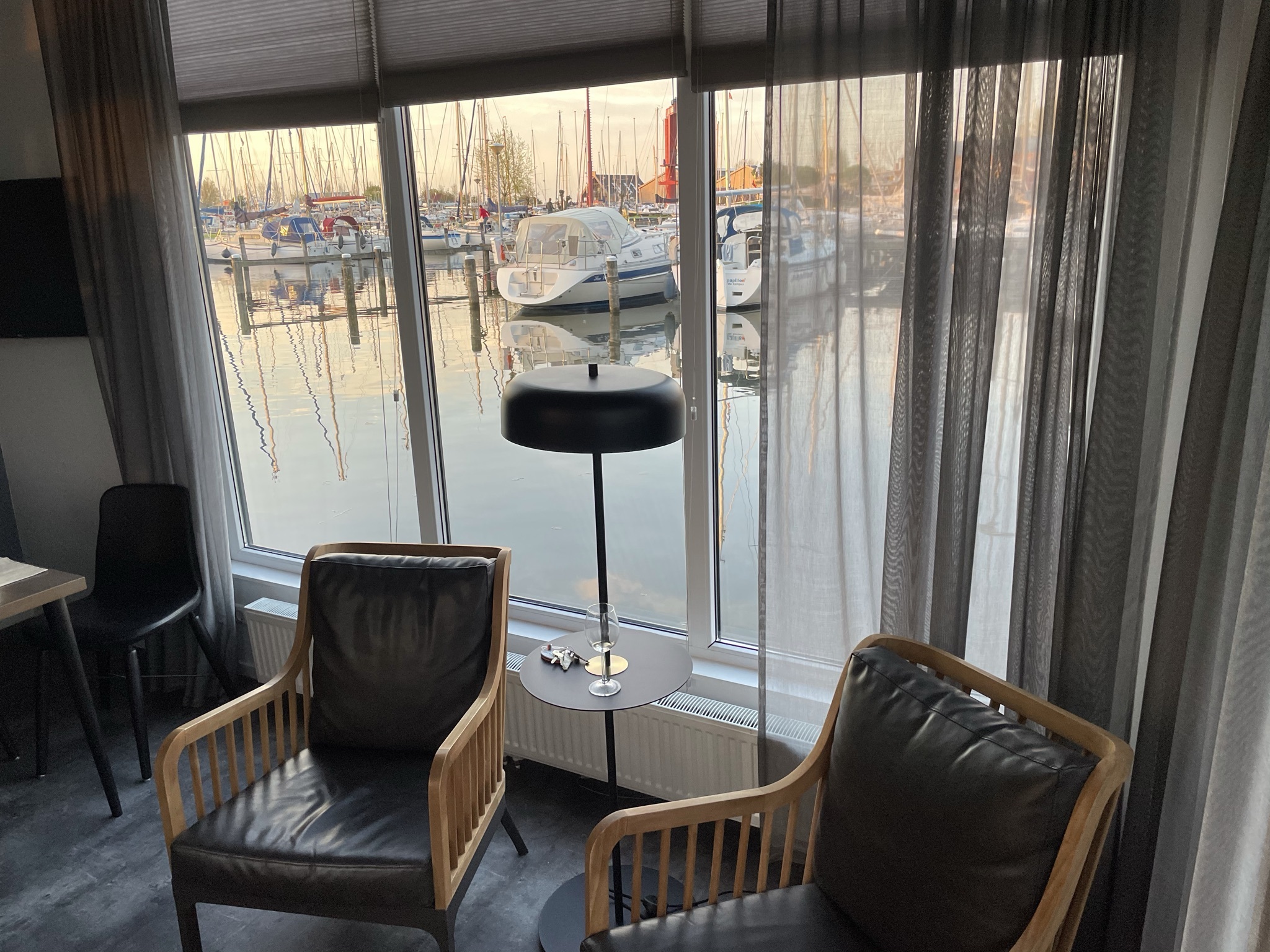 Aquavive Houseboat 1500 Met Vaste Overneembare Ligplaats In Warns