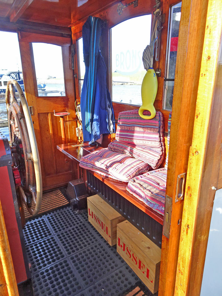 Motorsleepboot 13.90, IJssel