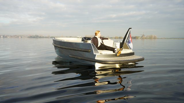 Van Vossen 650 Plugin-E-Tender PAASSHOW 3, 4 & 6 APRIL! 🥂