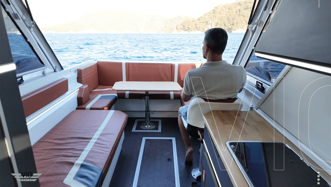 Vio Design Caravan Boat