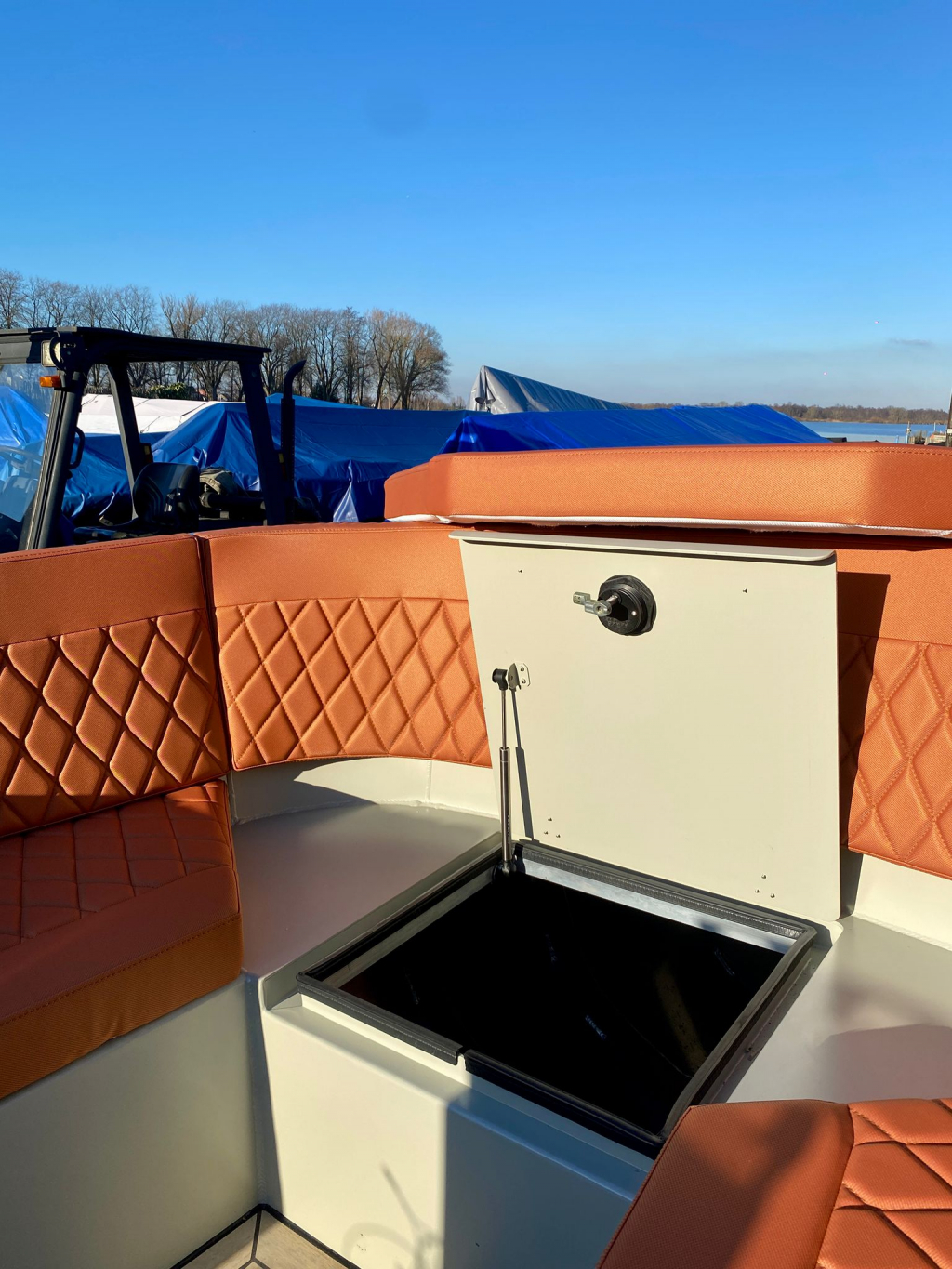 Van Vossen 650 e tender Electra Gray