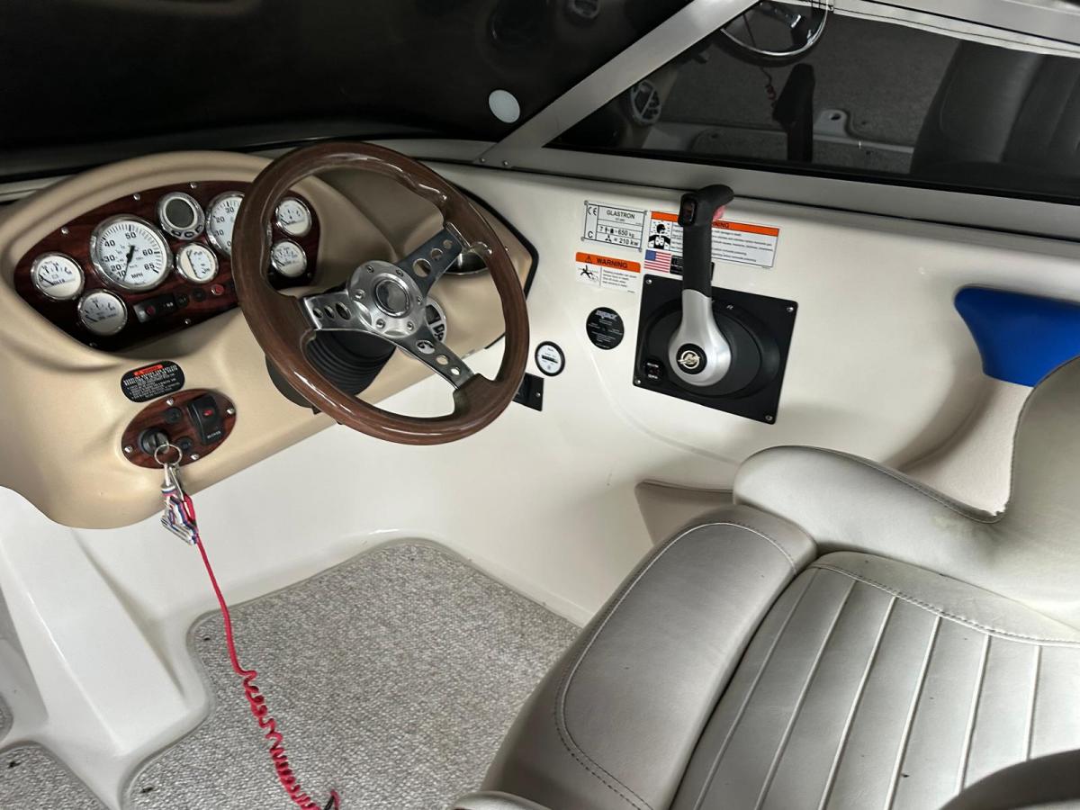 Glastron GT 205 Bowrider