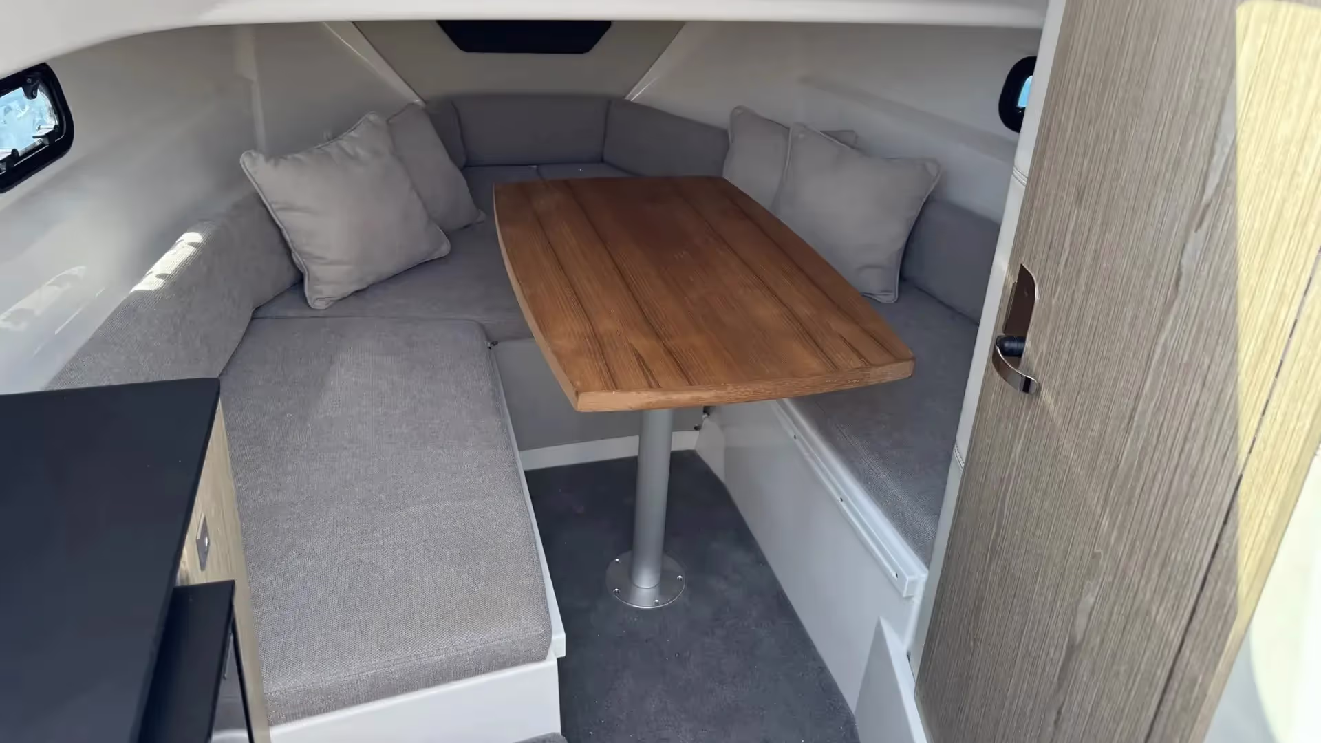 Karnic SL742 Sundeck