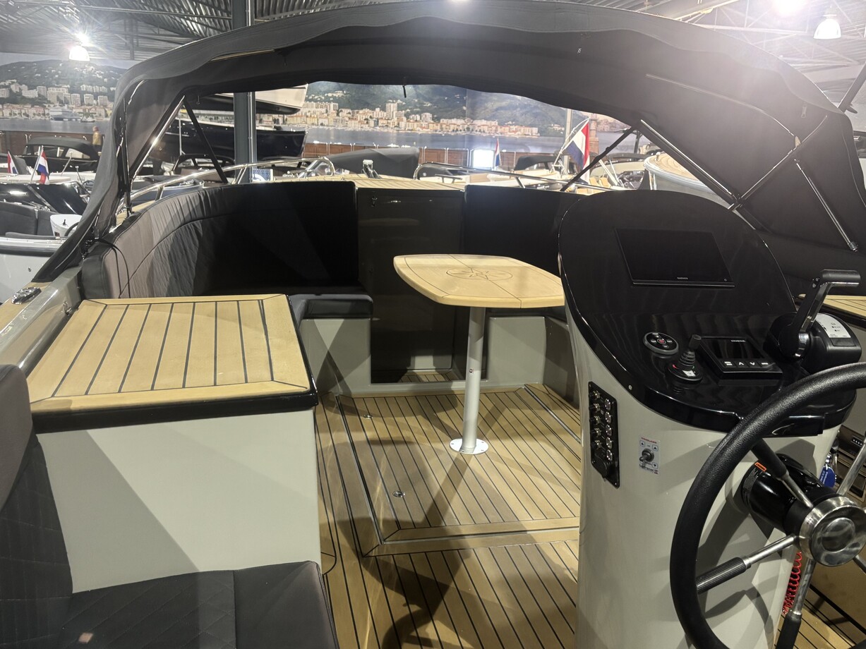 Maxima Boats 820 retro in RAL 7030 kleur op voorraad!