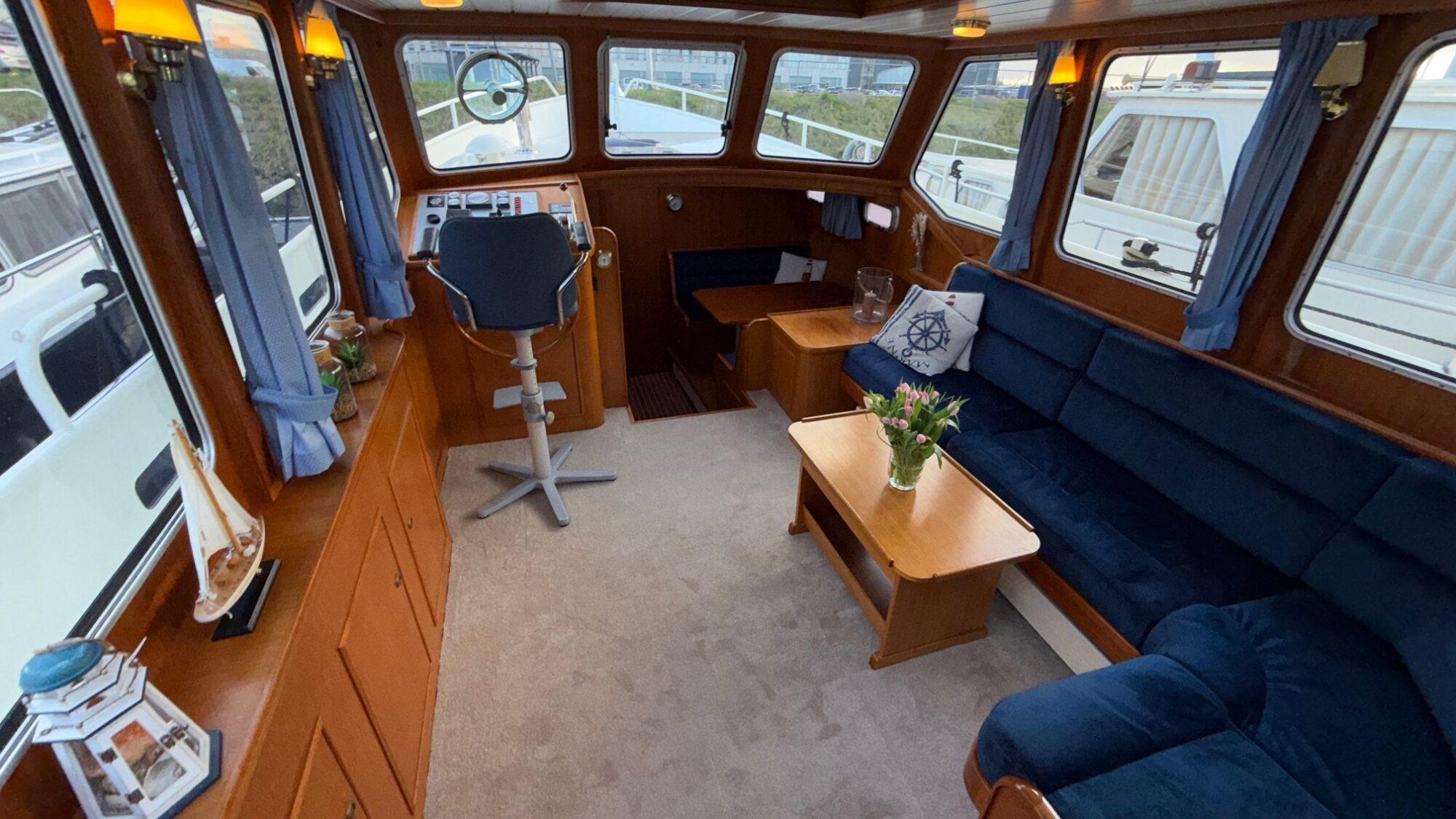 Monty Bank Monty Bank Kotter 41 AK Cabrio