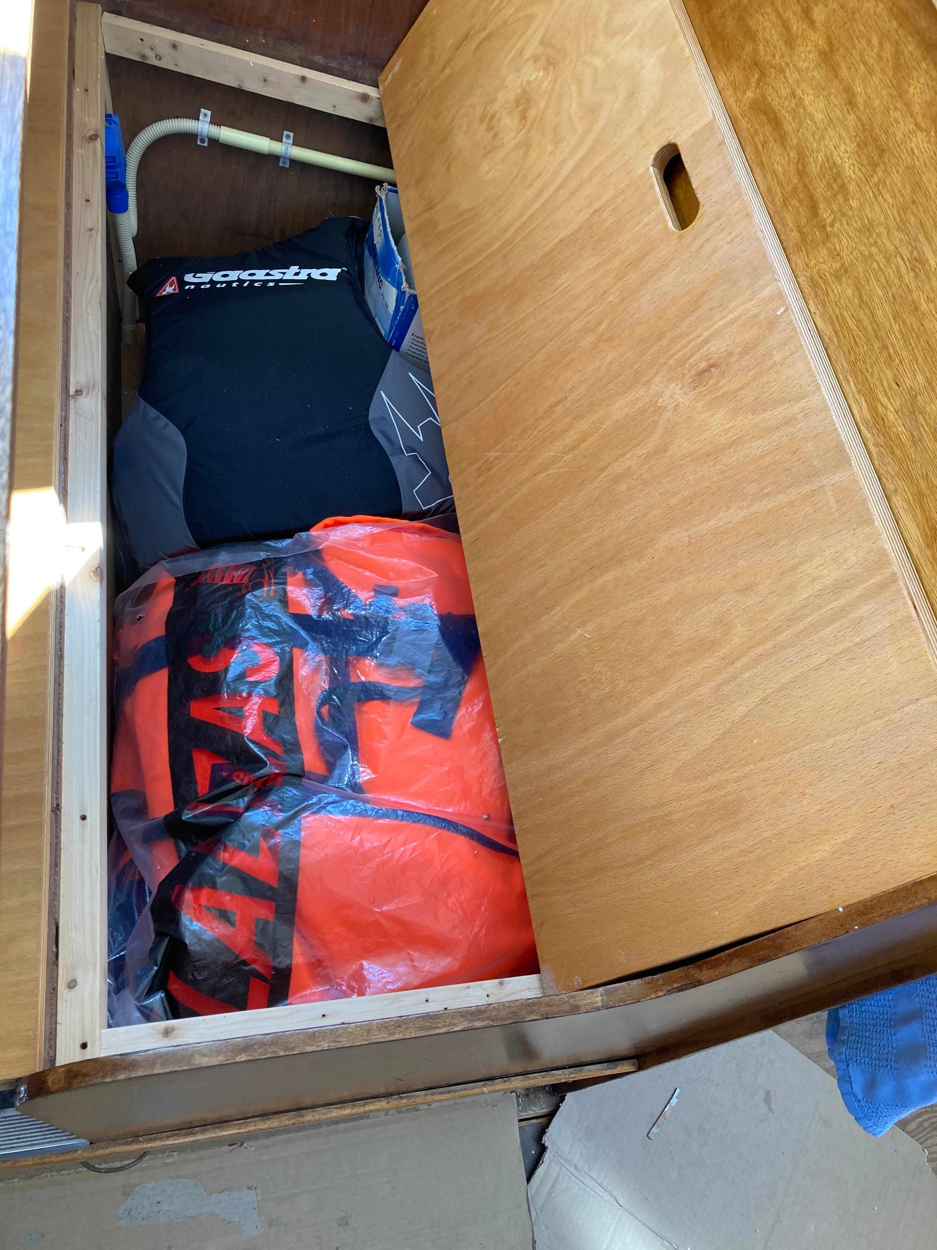 Motor Yacht Super Favorite AK 9.40