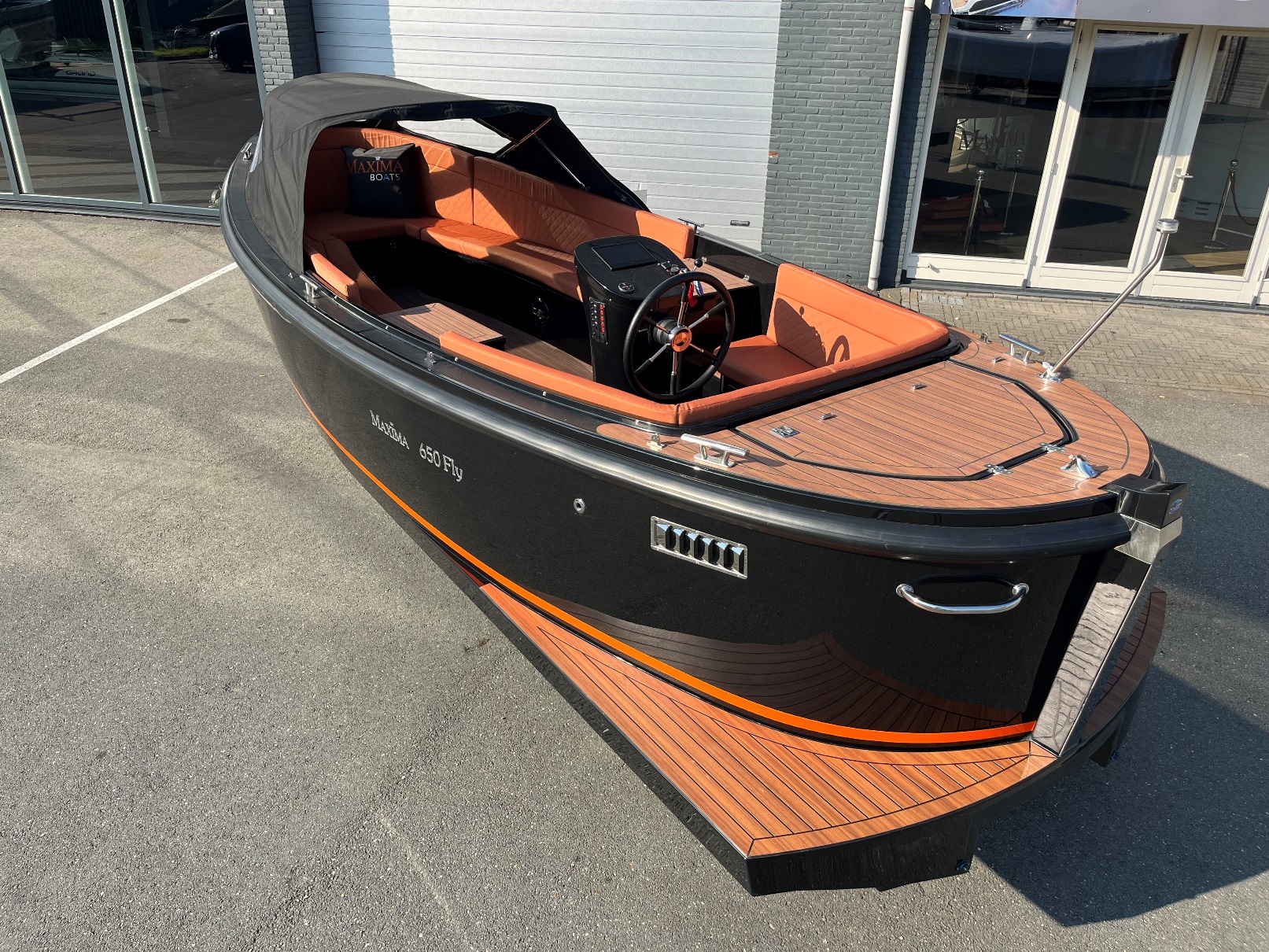 Maxima Boats Aanbieding -  650 Flying Lounge met Honda 40 pk