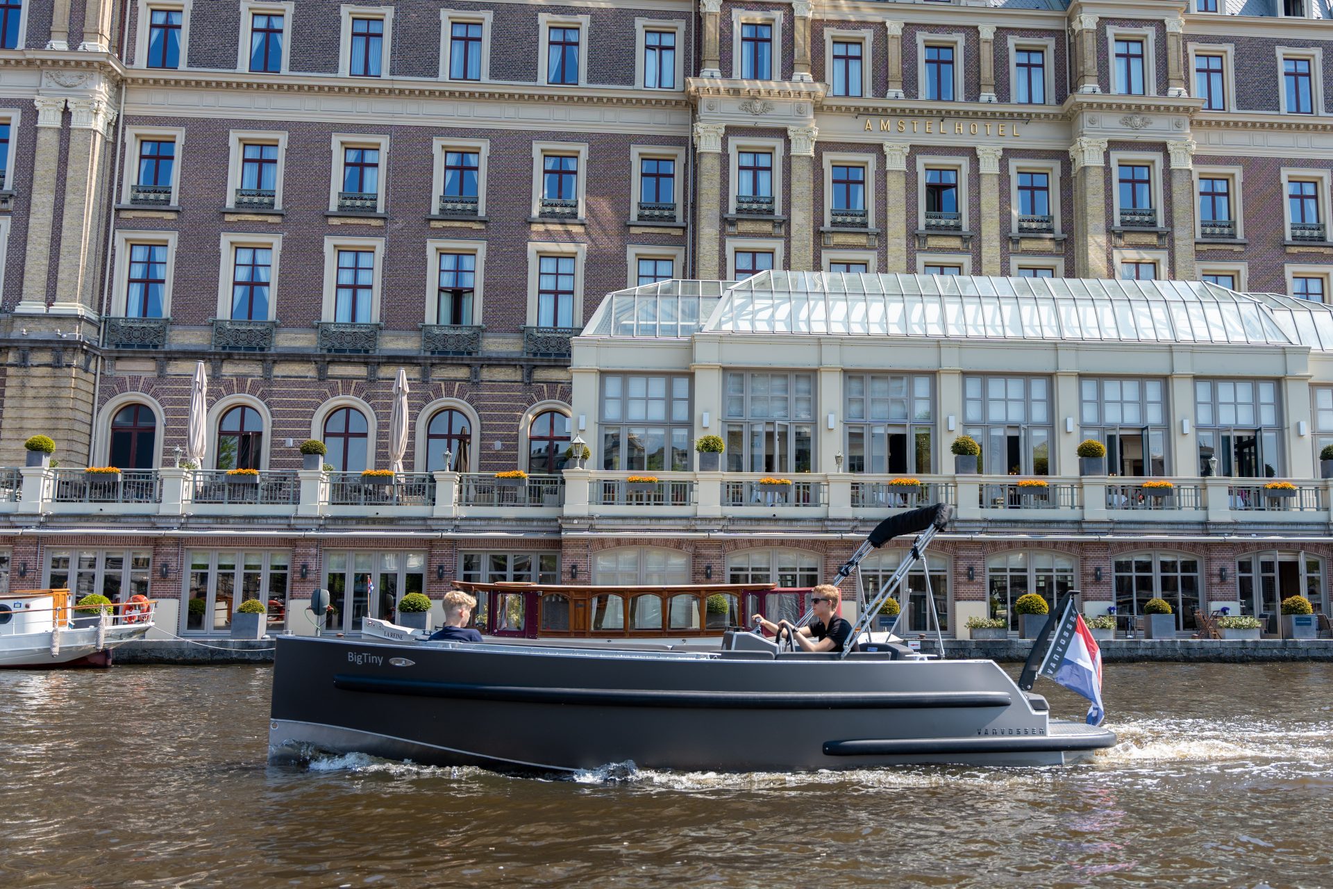 Van Vossen VanVossen E-Tender 650