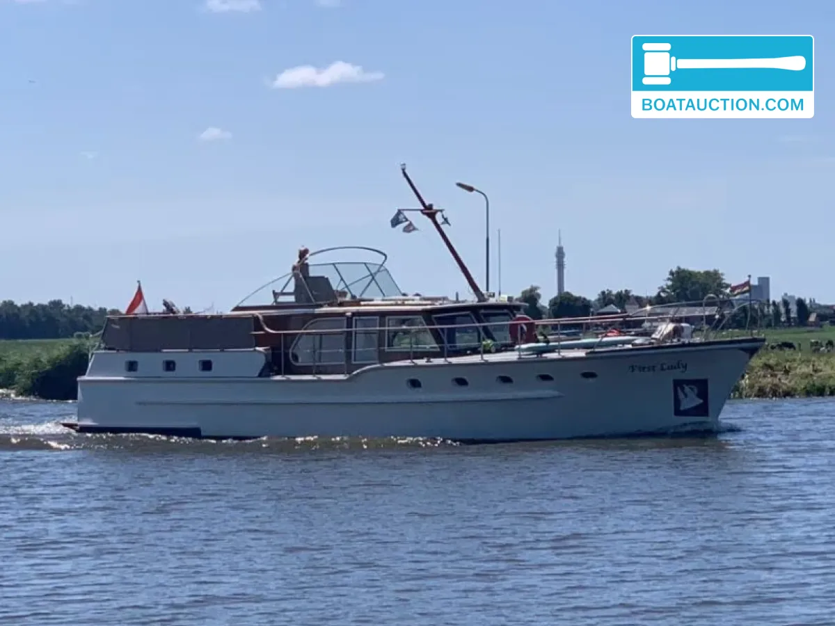 Feadship Van Lent