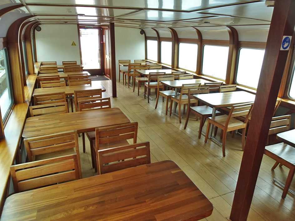 Dagpassagiersschip 152 pers