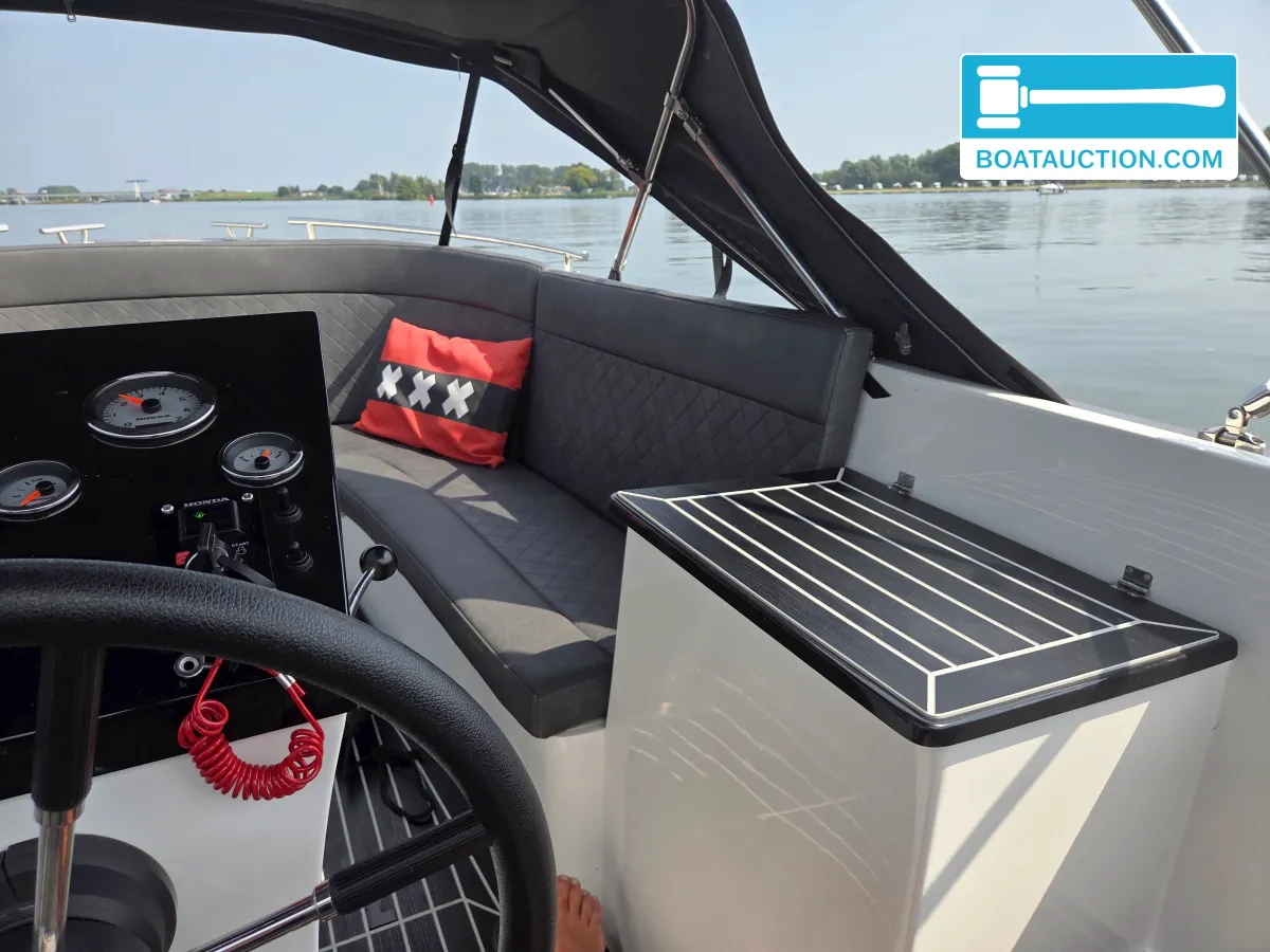 Maxima 630 tender