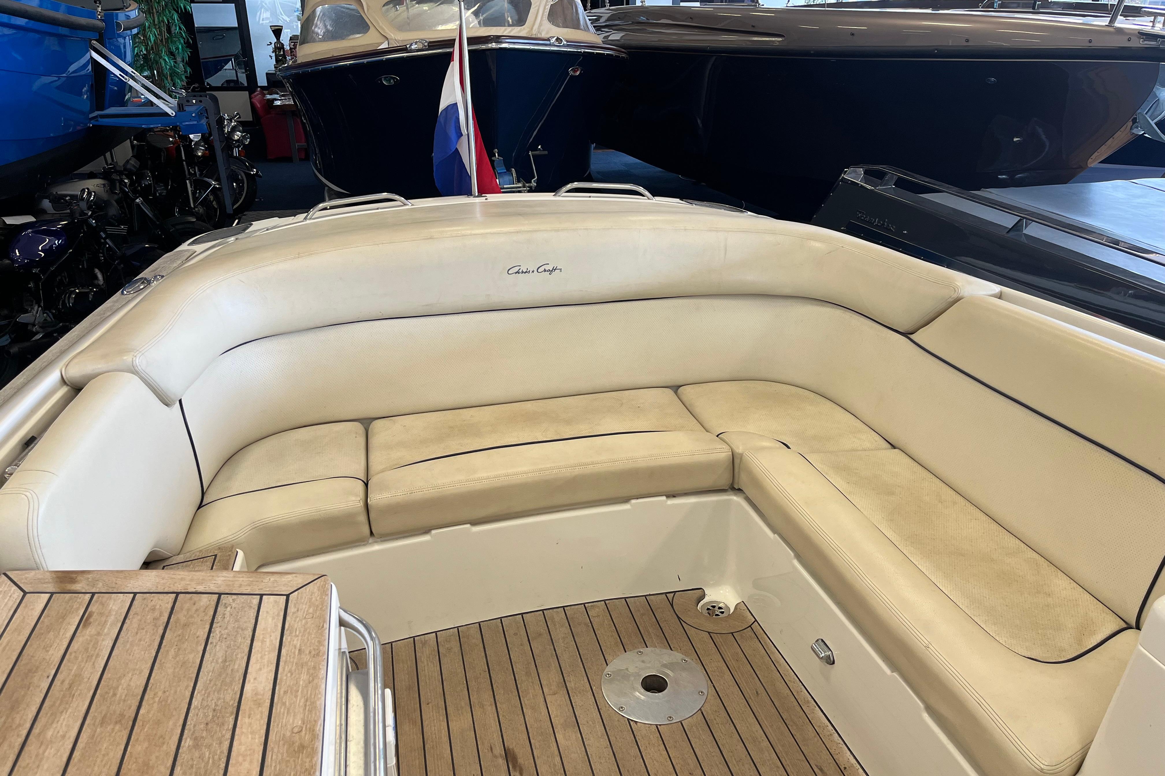 Chris-Craft Corsair 25