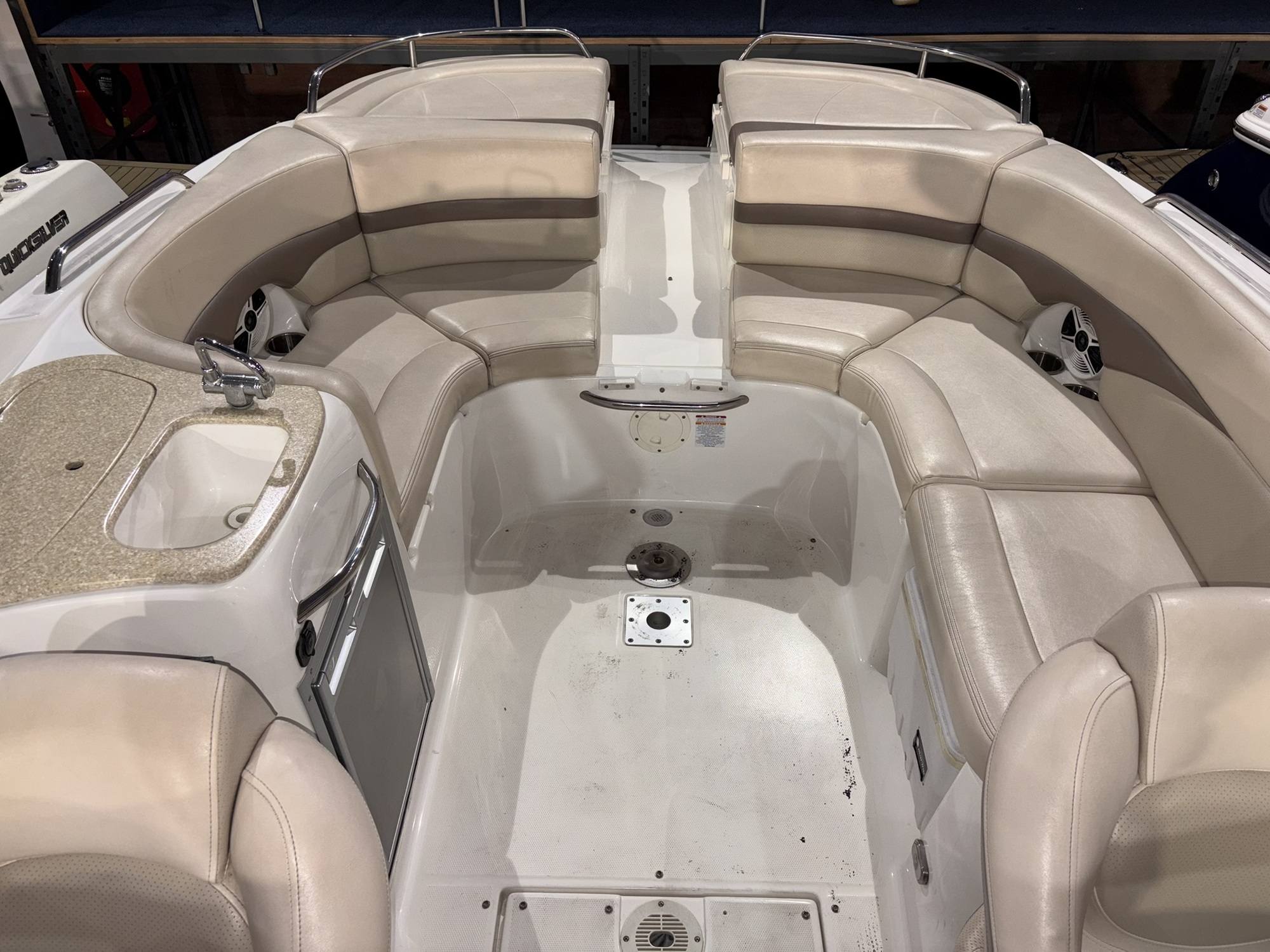 Chaparral 255 SSI met MerCruiser 5.7 L 300 pk