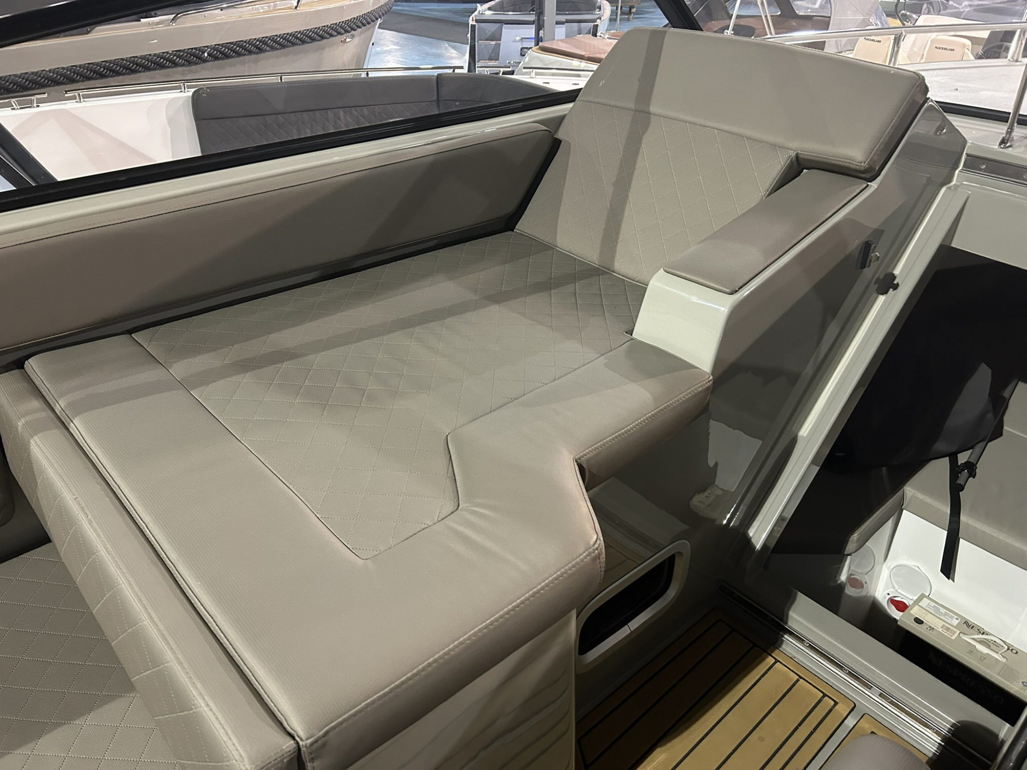 Maxima Boats 800 Cabin met 2x Honda 200 pk bouwjaar 2024