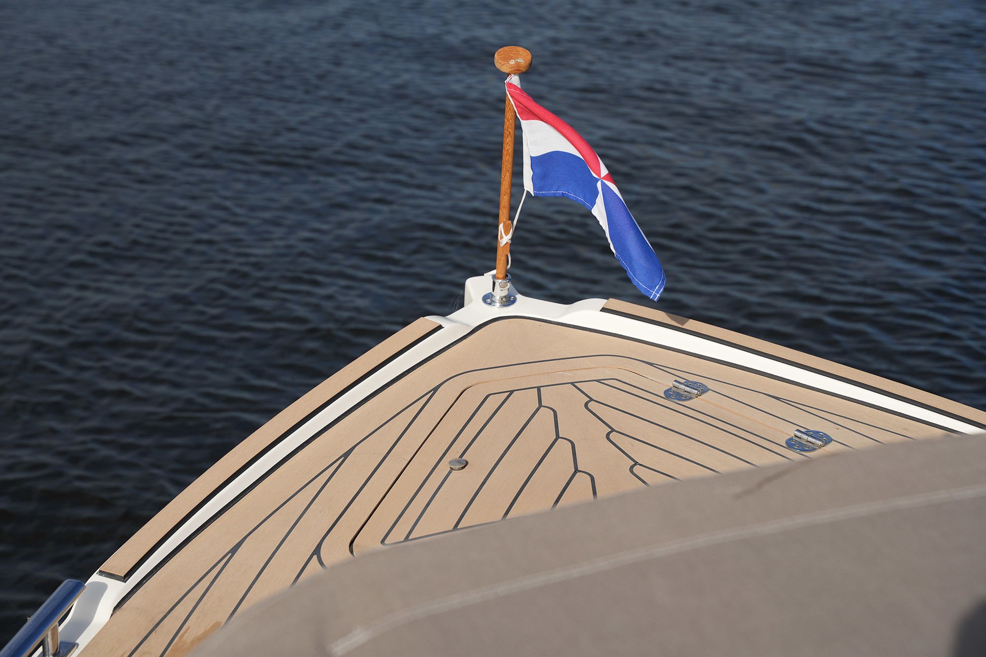 Interboat Intender 780