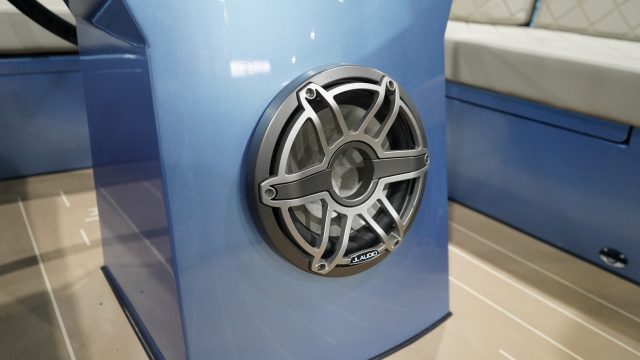 Triple X800 incl. 300 PK  GROOTSTE SLOEPENSHOWROOM VAN NEDERLAND