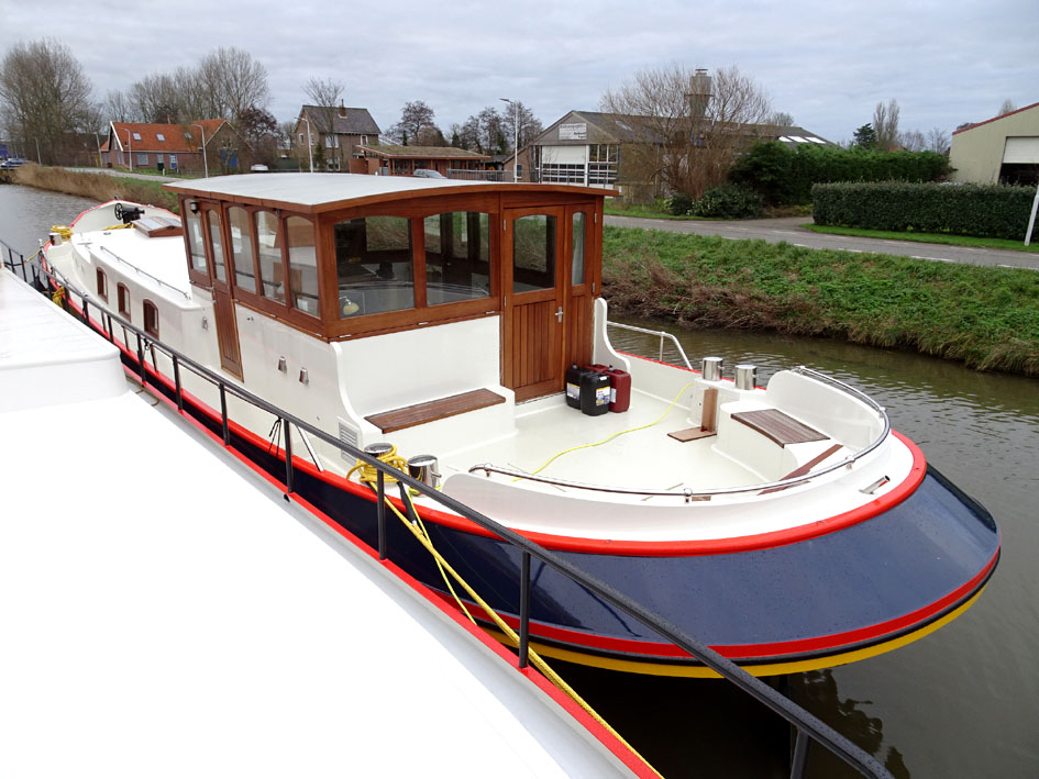 Luxe Motor Cruise 19.75