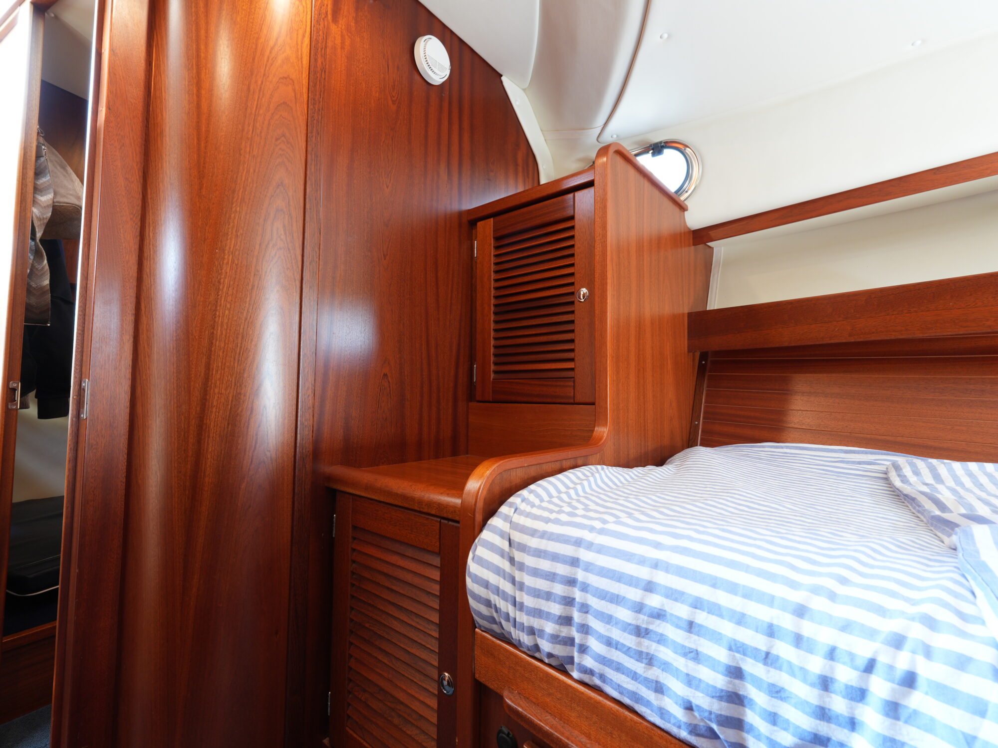 nimbus 380 Commander