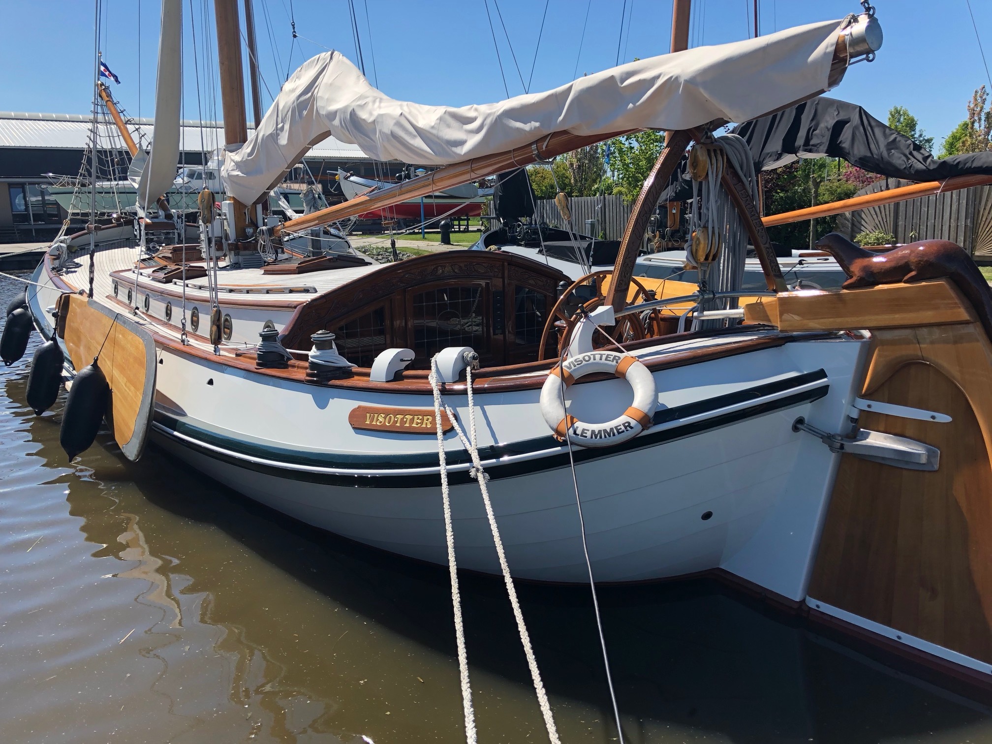 Lemsteraak Visotter - Roefuitvoering